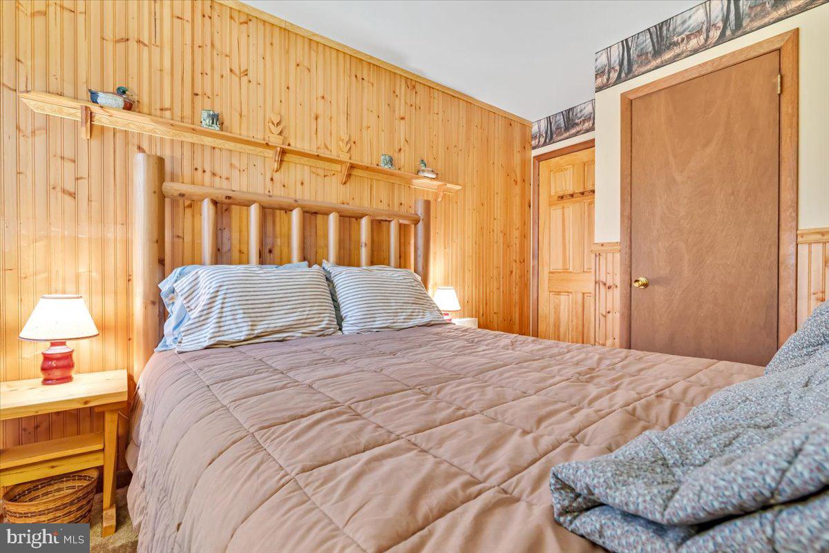 WILDERNESS ACRES - Residential