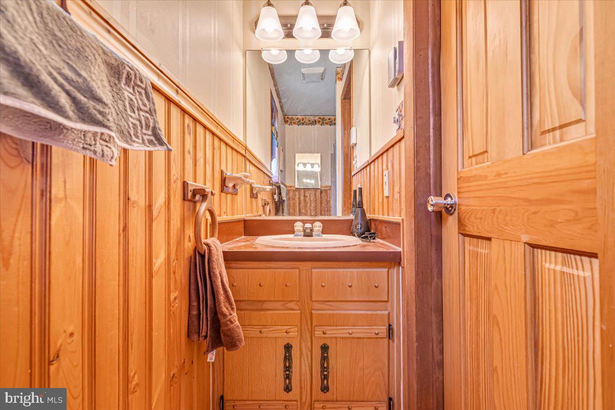 WILDERNESS ACRES - Residential