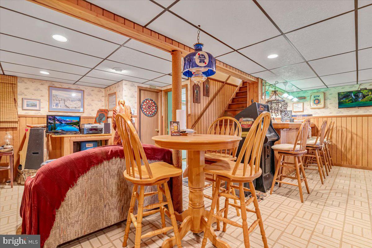 WILDERNESS ACRES - Residential