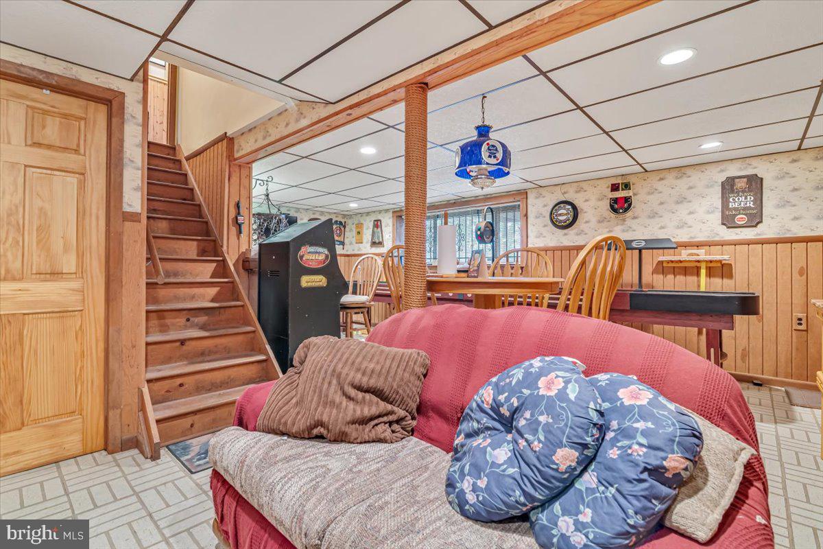 WILDERNESS ACRES - Residential