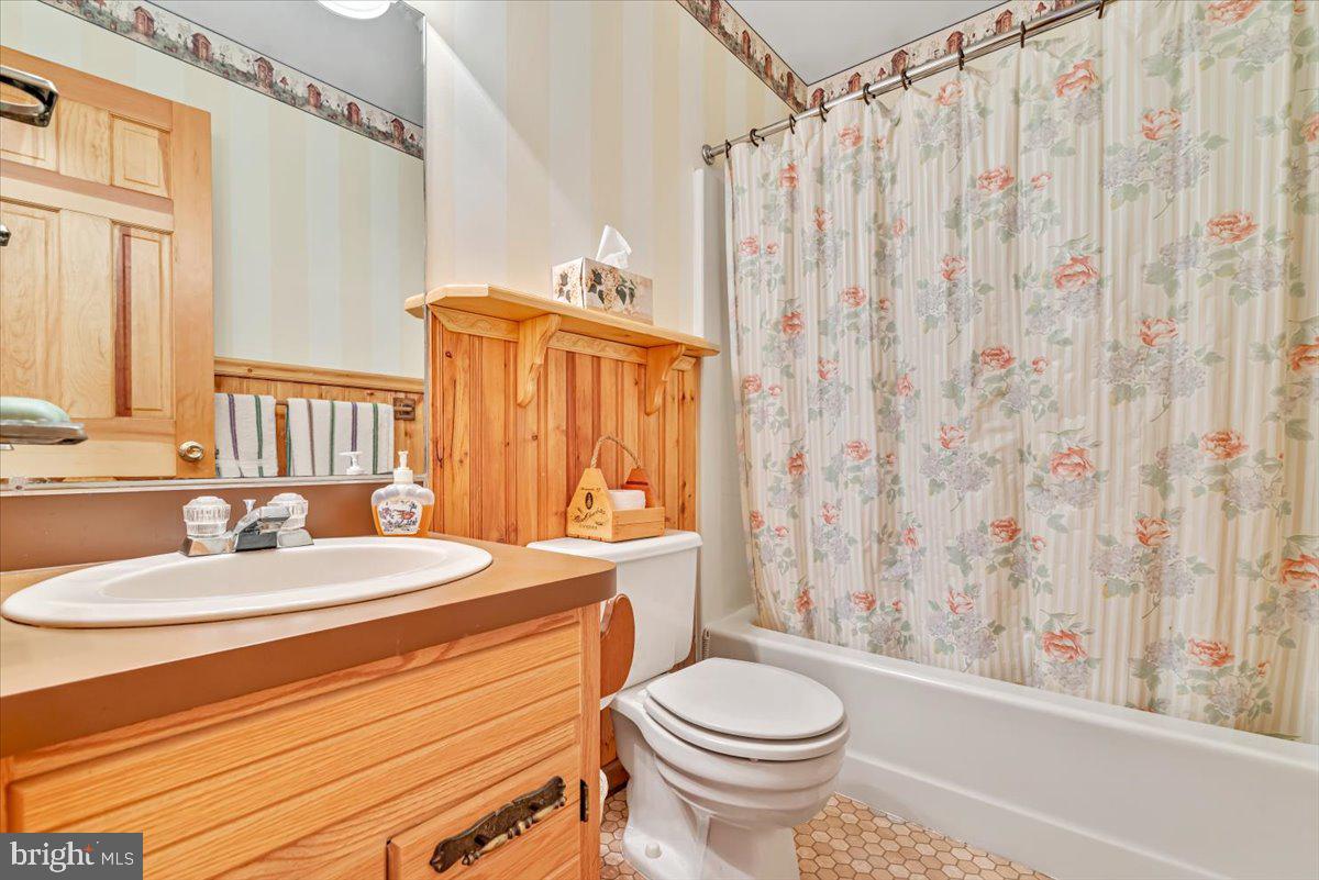 WILDERNESS ACRES - Residential