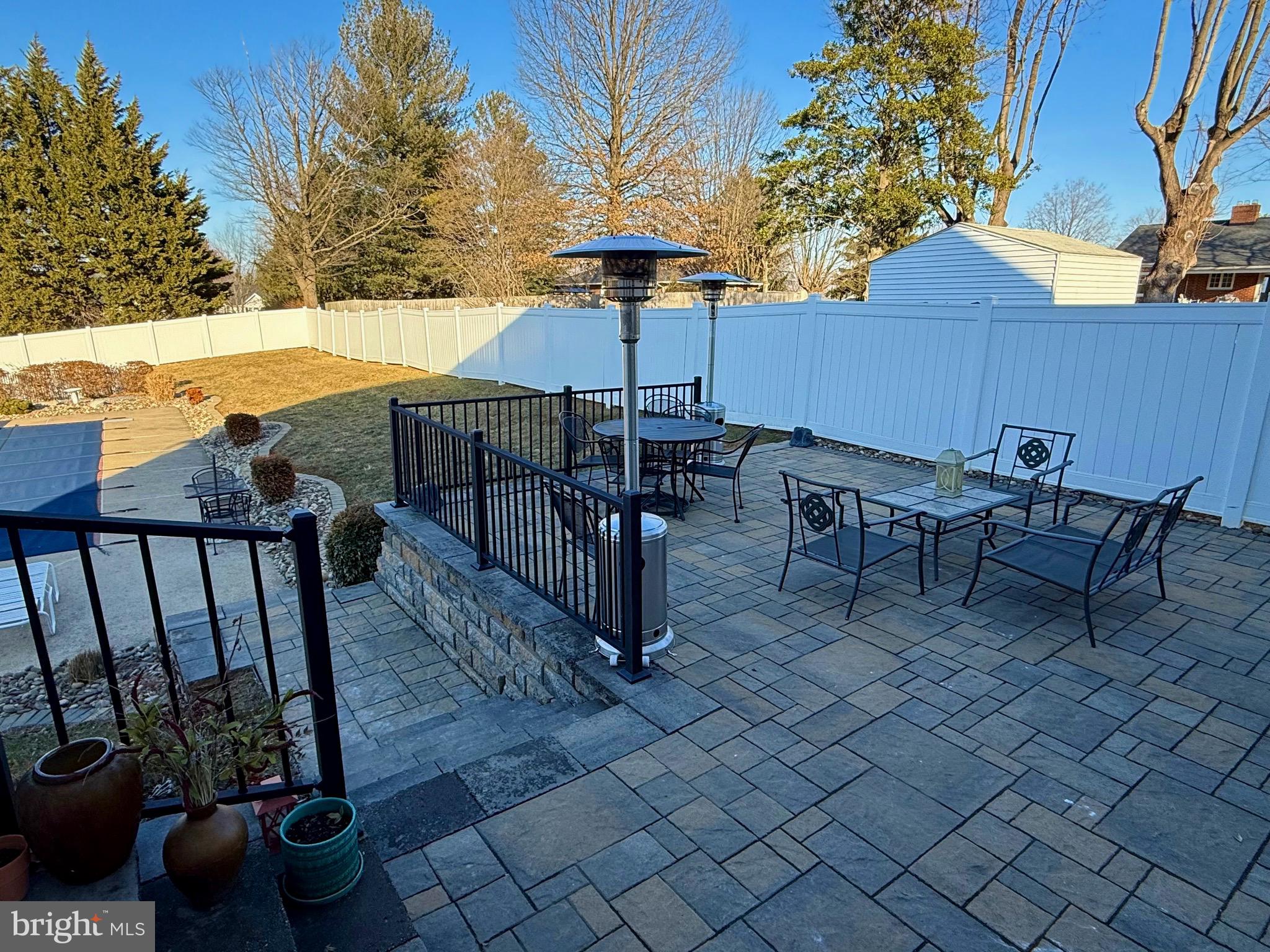 ROSEMONT - Residential