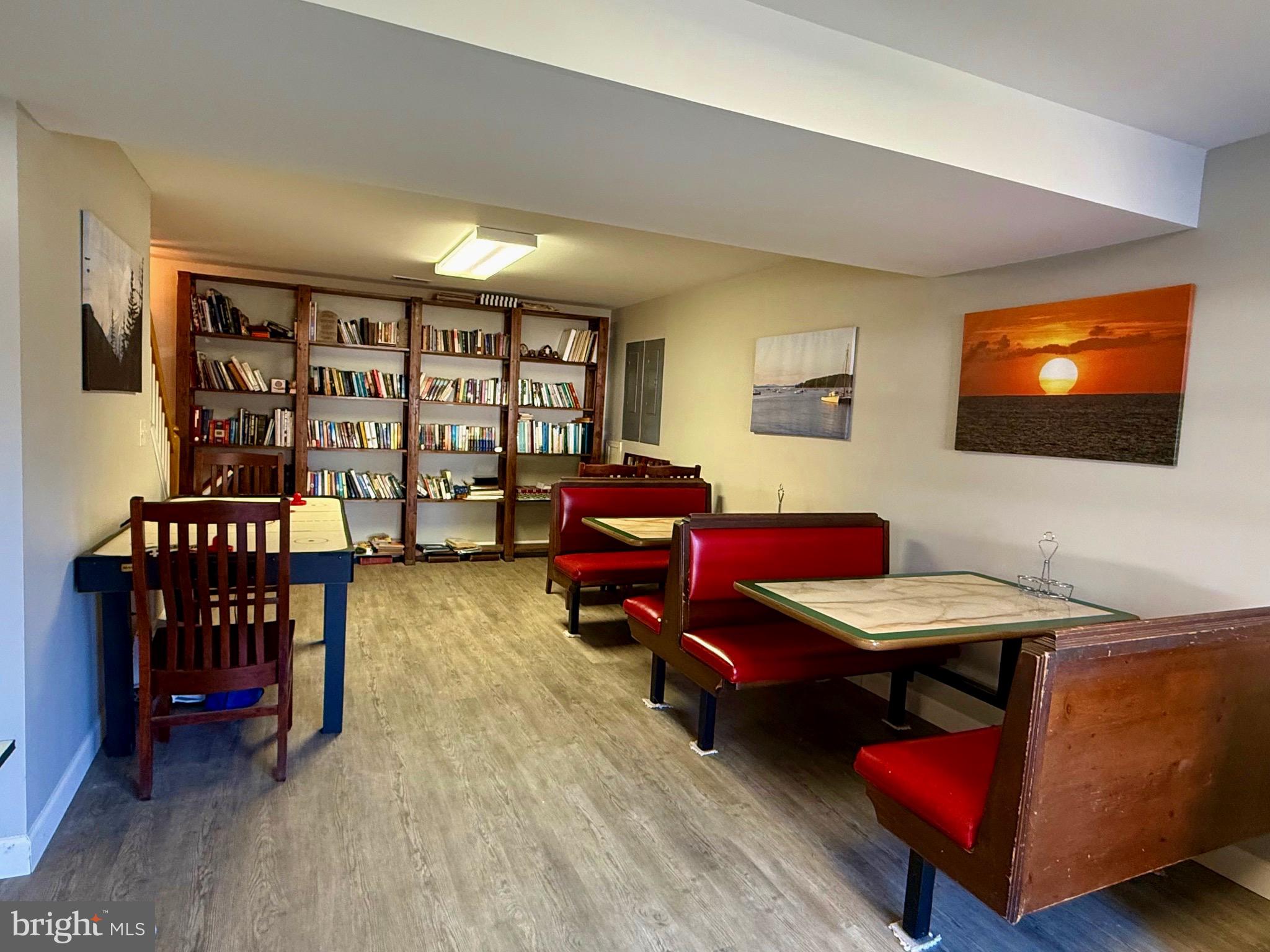 ROSEMONT - Residential