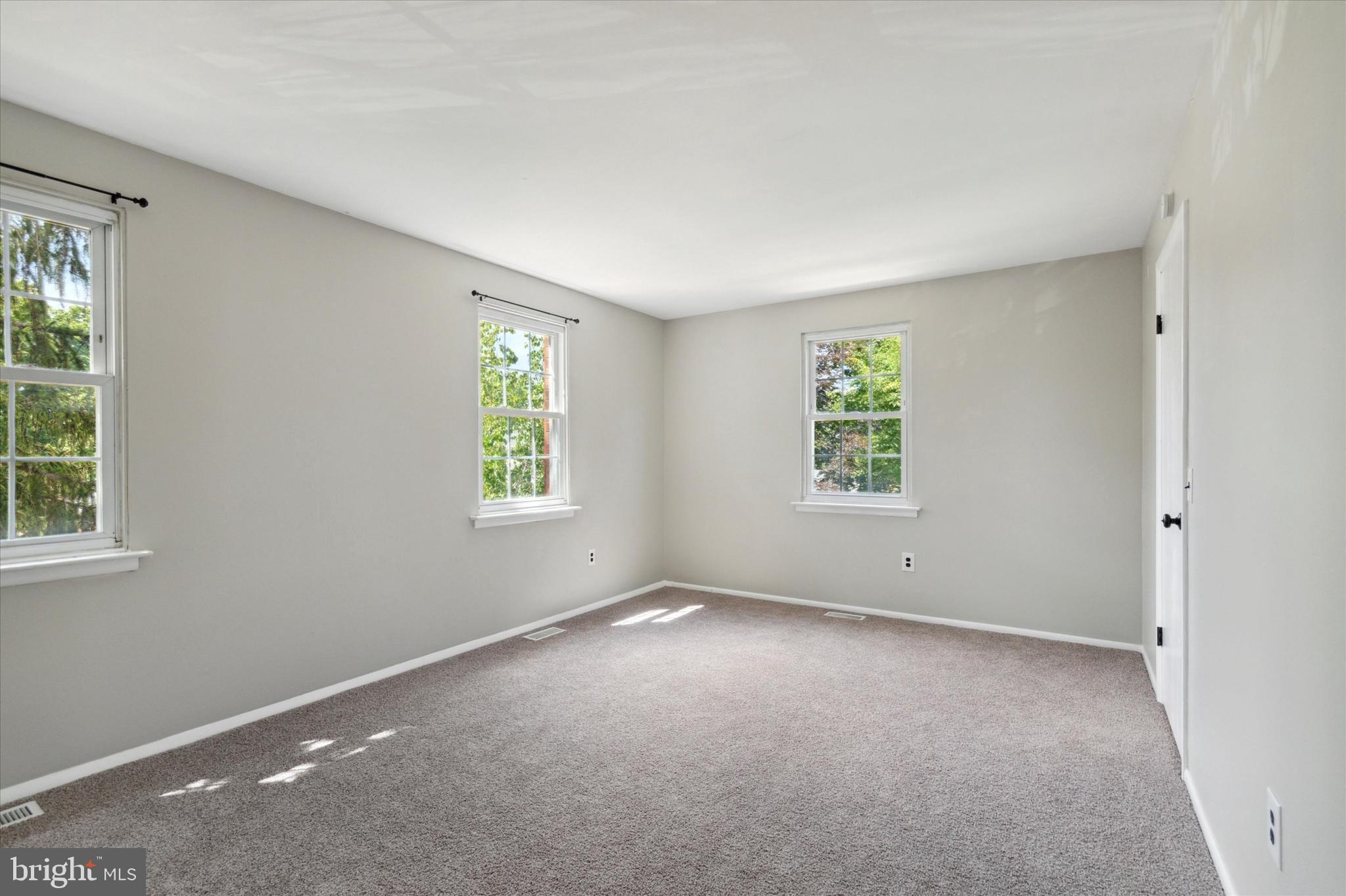 MORGANDALE CONDO - Residential Lease