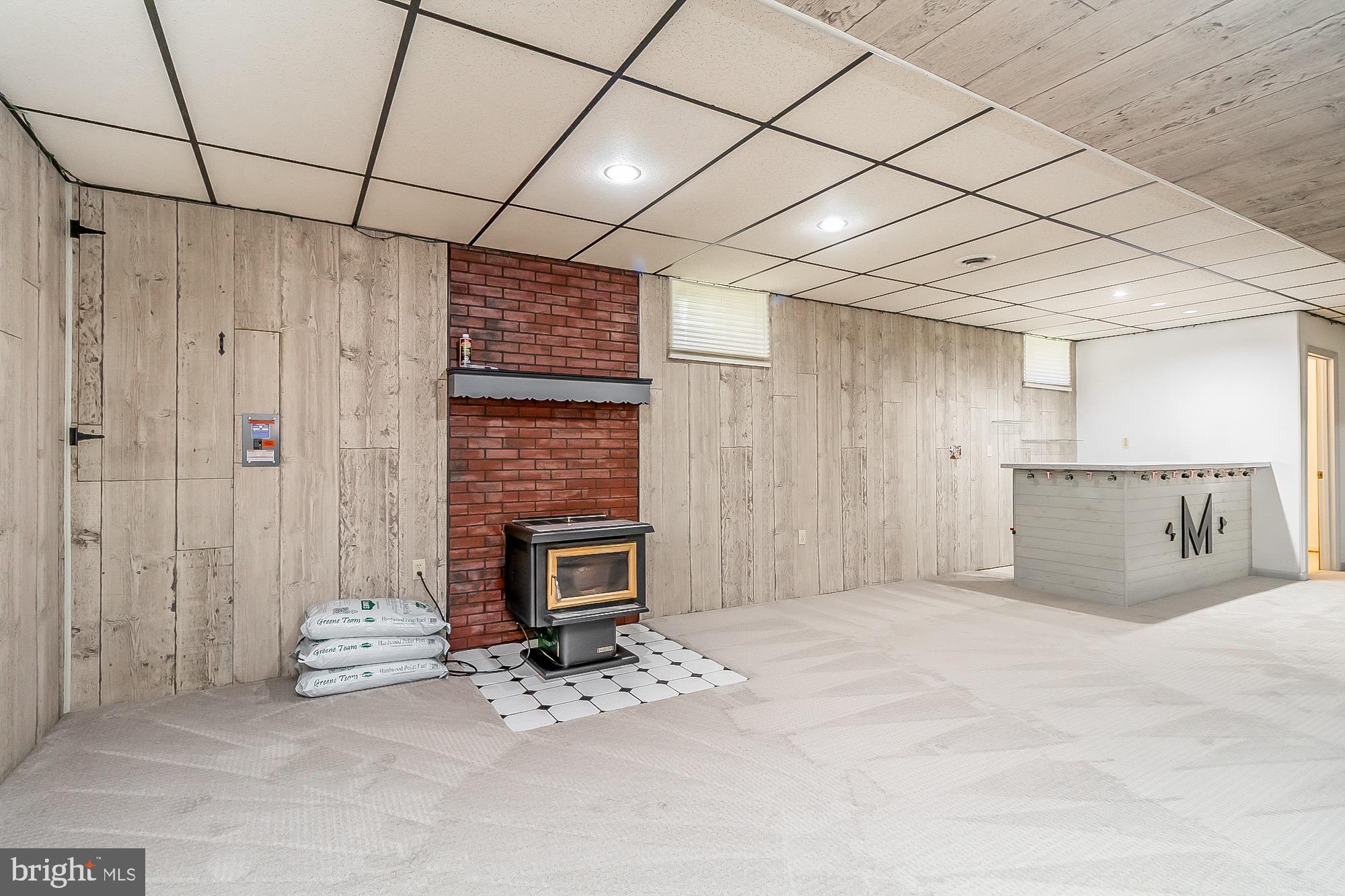 BACK RIVER HIGHLANDS - Residential