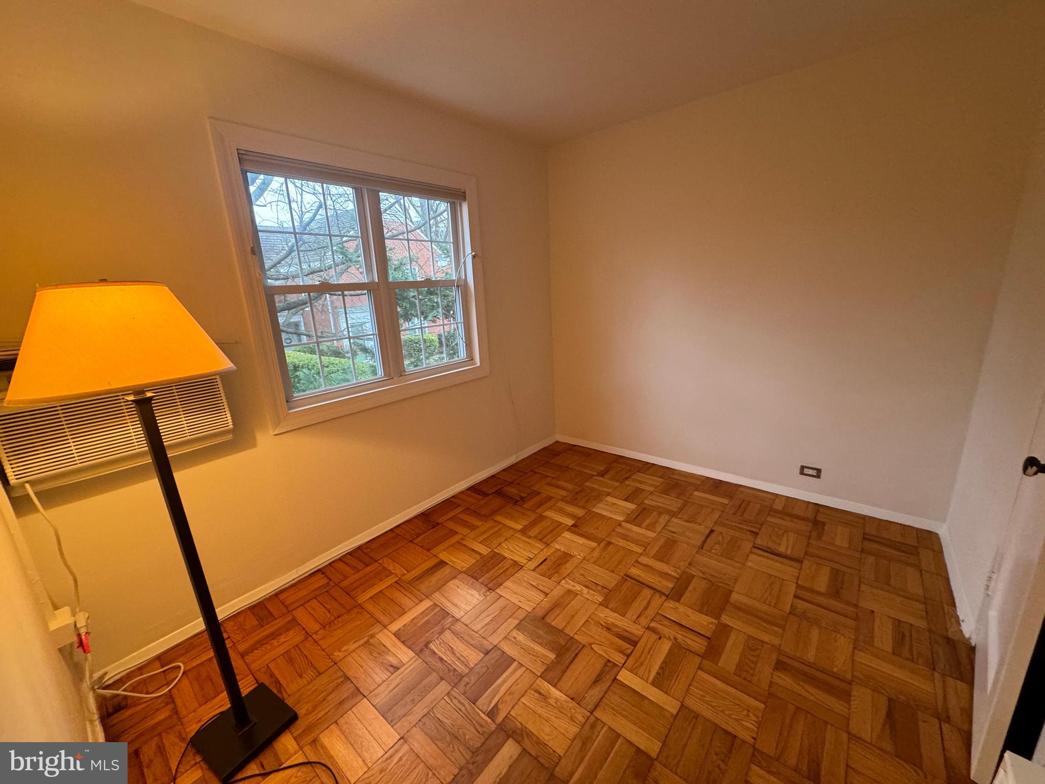 PARKFAIRFAX - Residential Lease