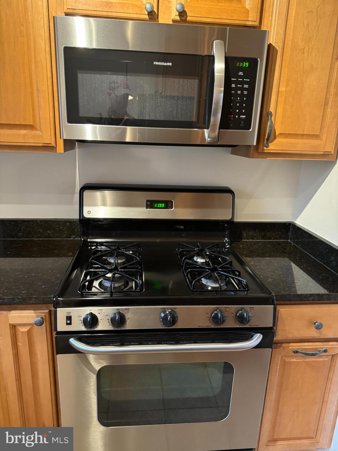 PARKFAIRFAX - Residential Lease