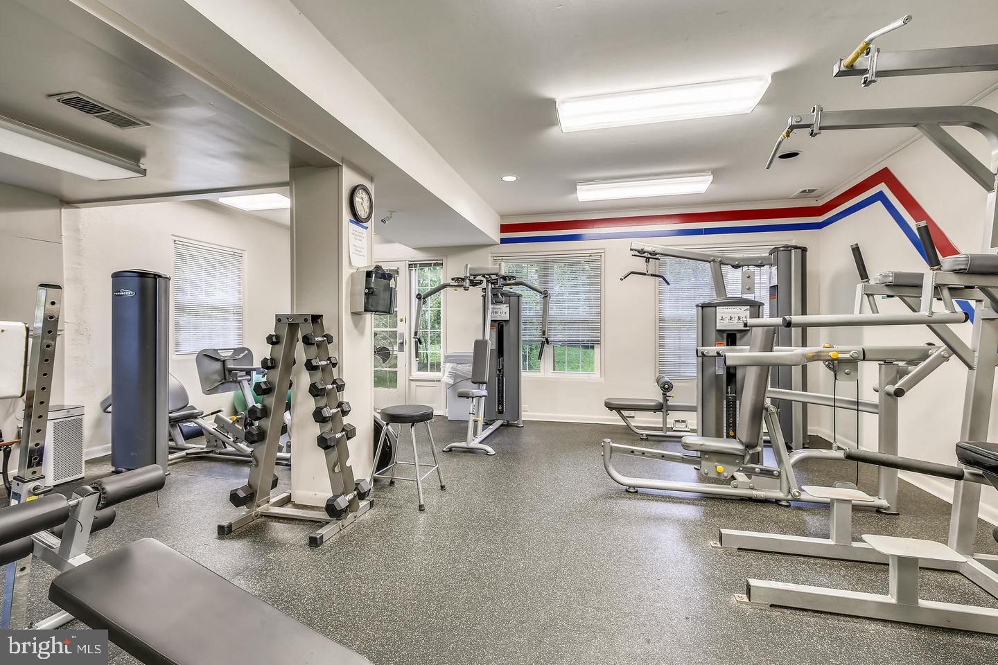 PARKFAIRFAX - Residential Lease