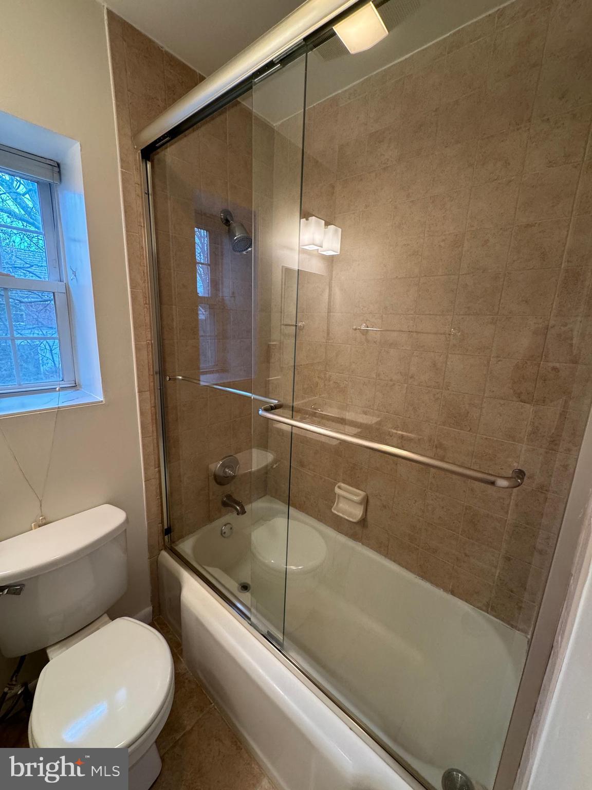 PARKFAIRFAX - Residential Lease