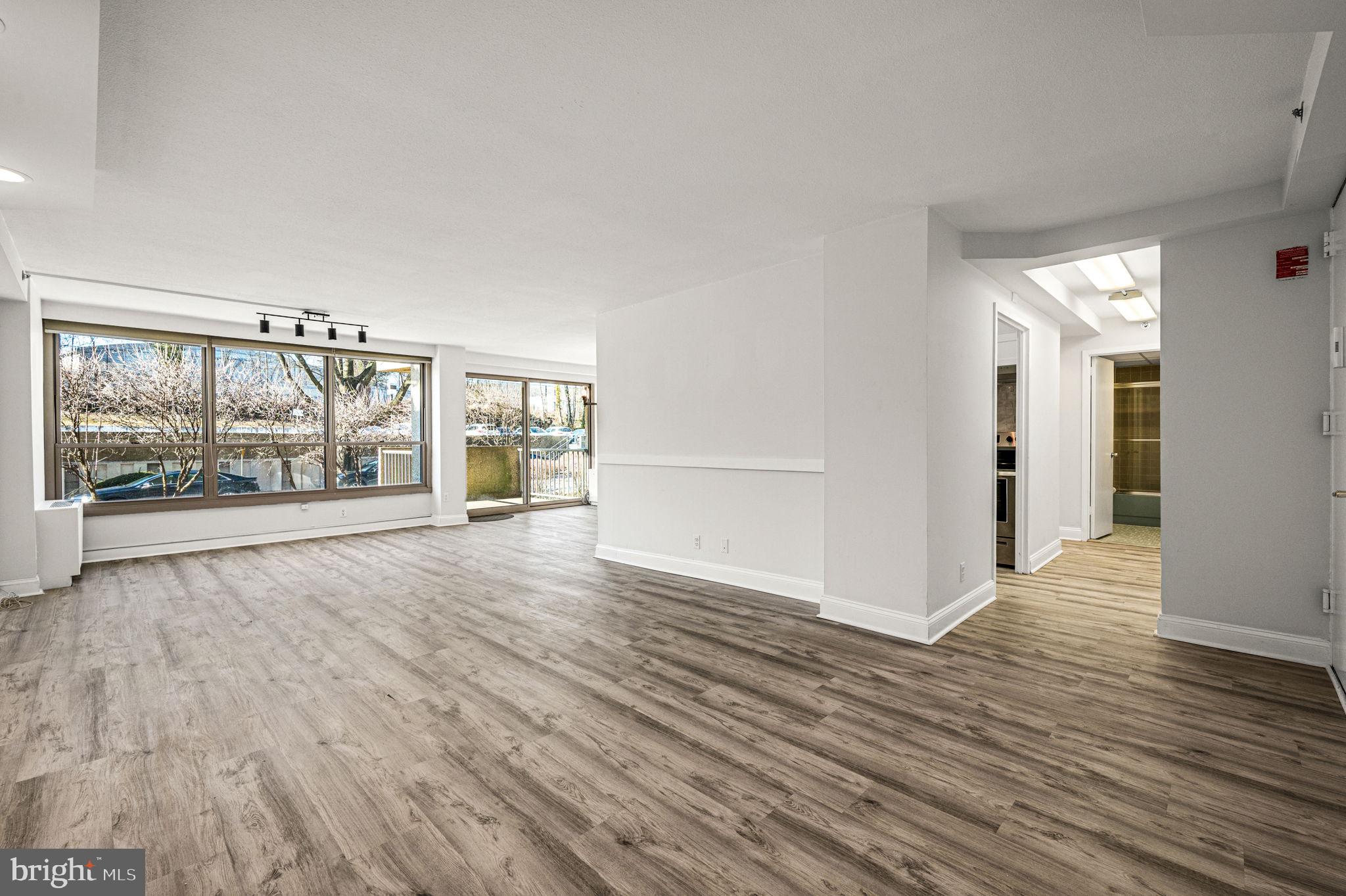 GREEN HILL - Residential