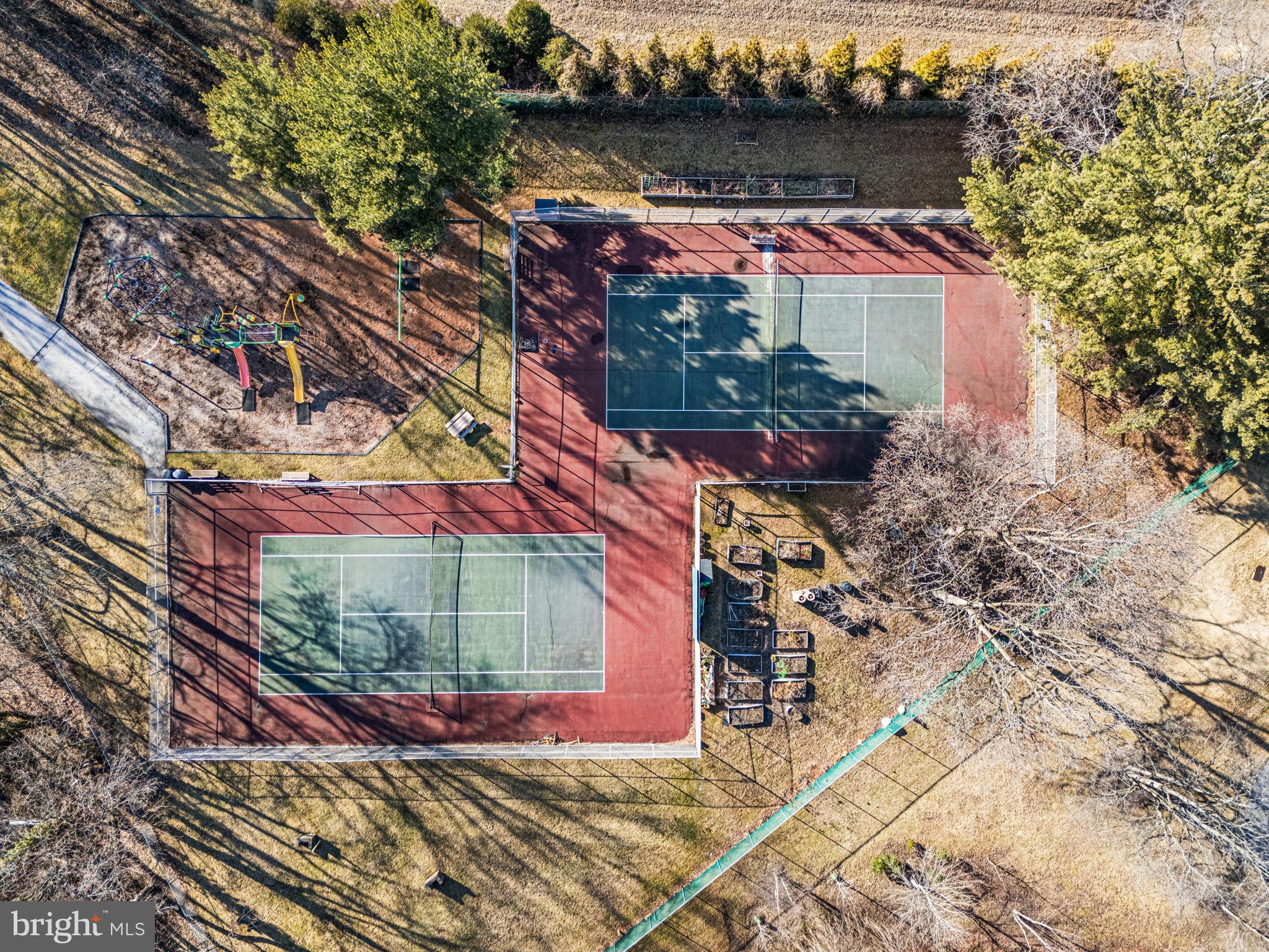 GREEN HILL - Residential