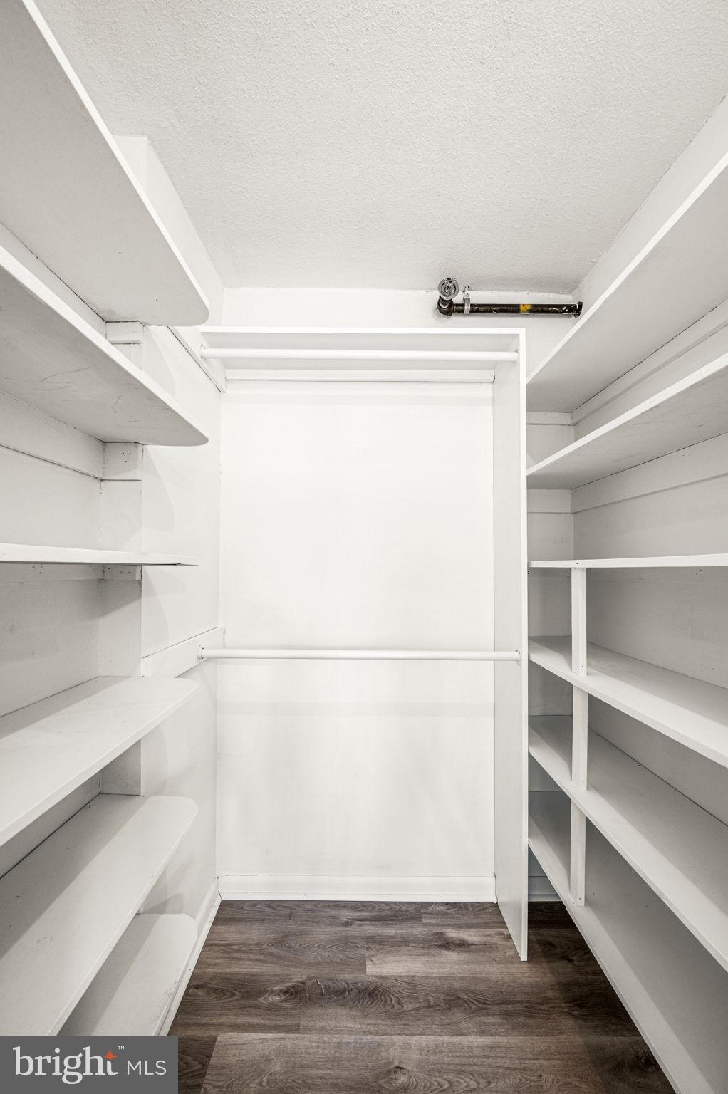 GREEN HILL - Residential