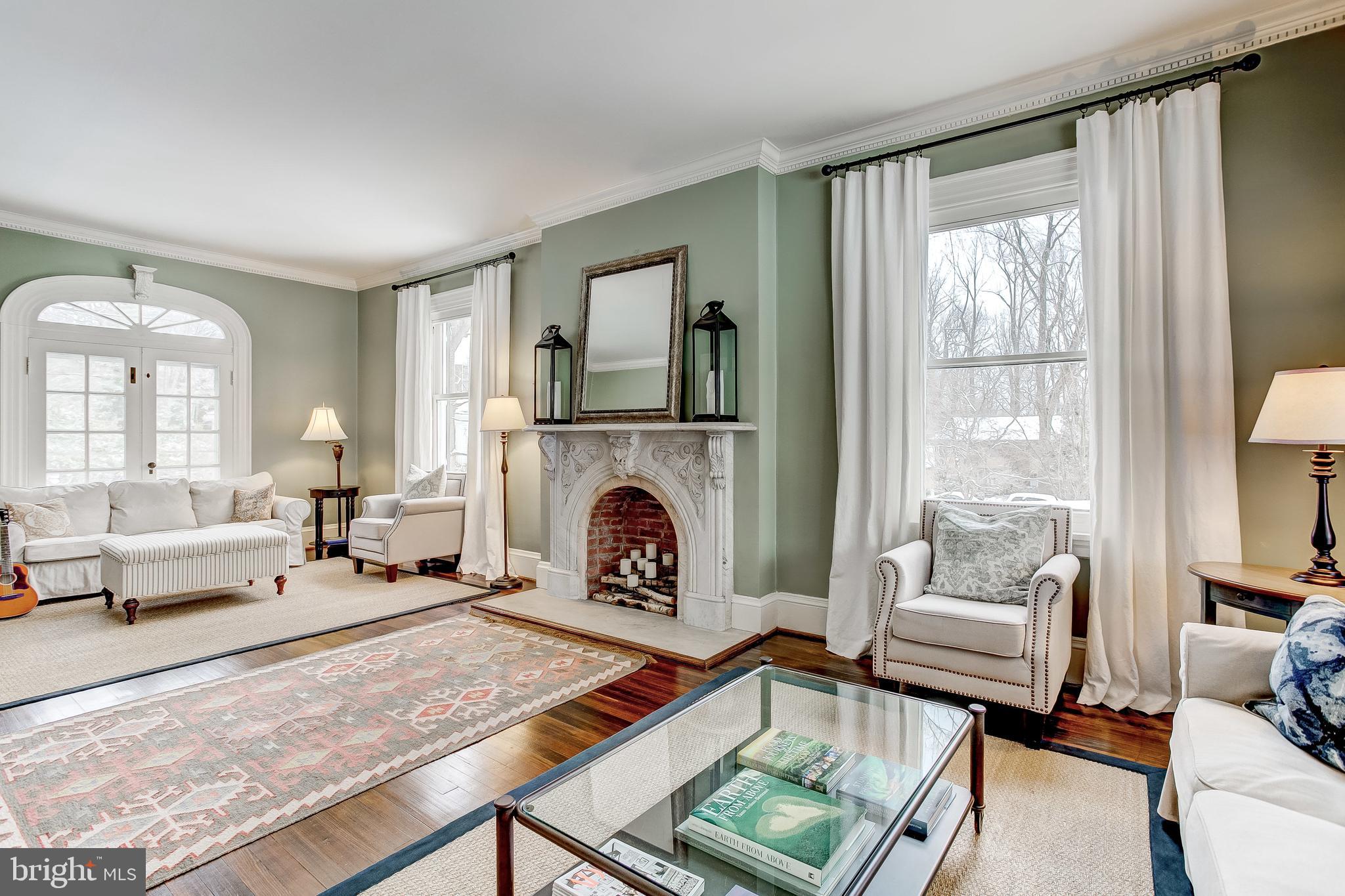 MOUNT WASHINGTON - Residential