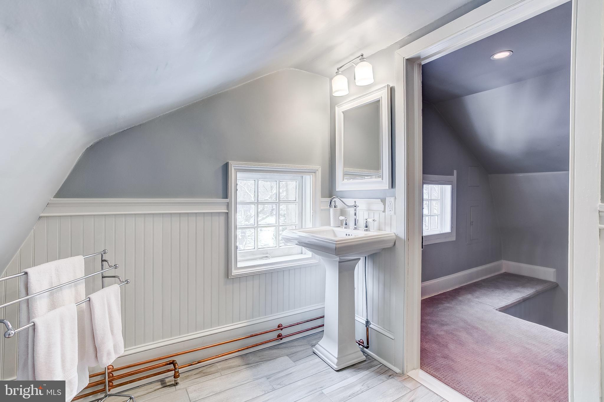 MOUNT WASHINGTON - Residential