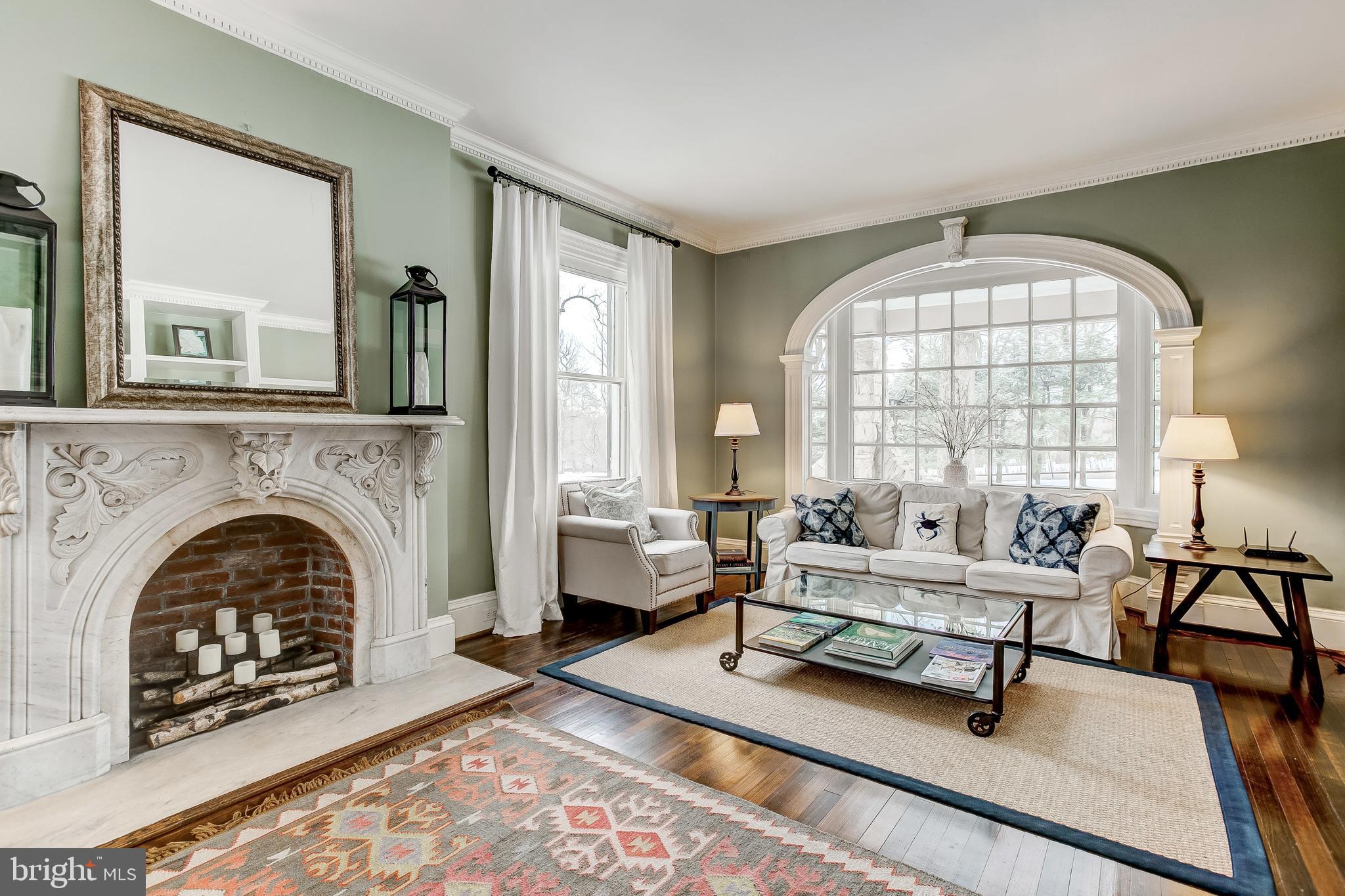 MOUNT WASHINGTON - Residential