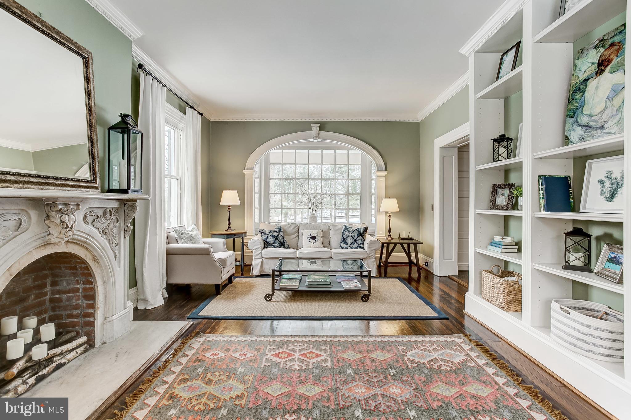 MOUNT WASHINGTON - Residential