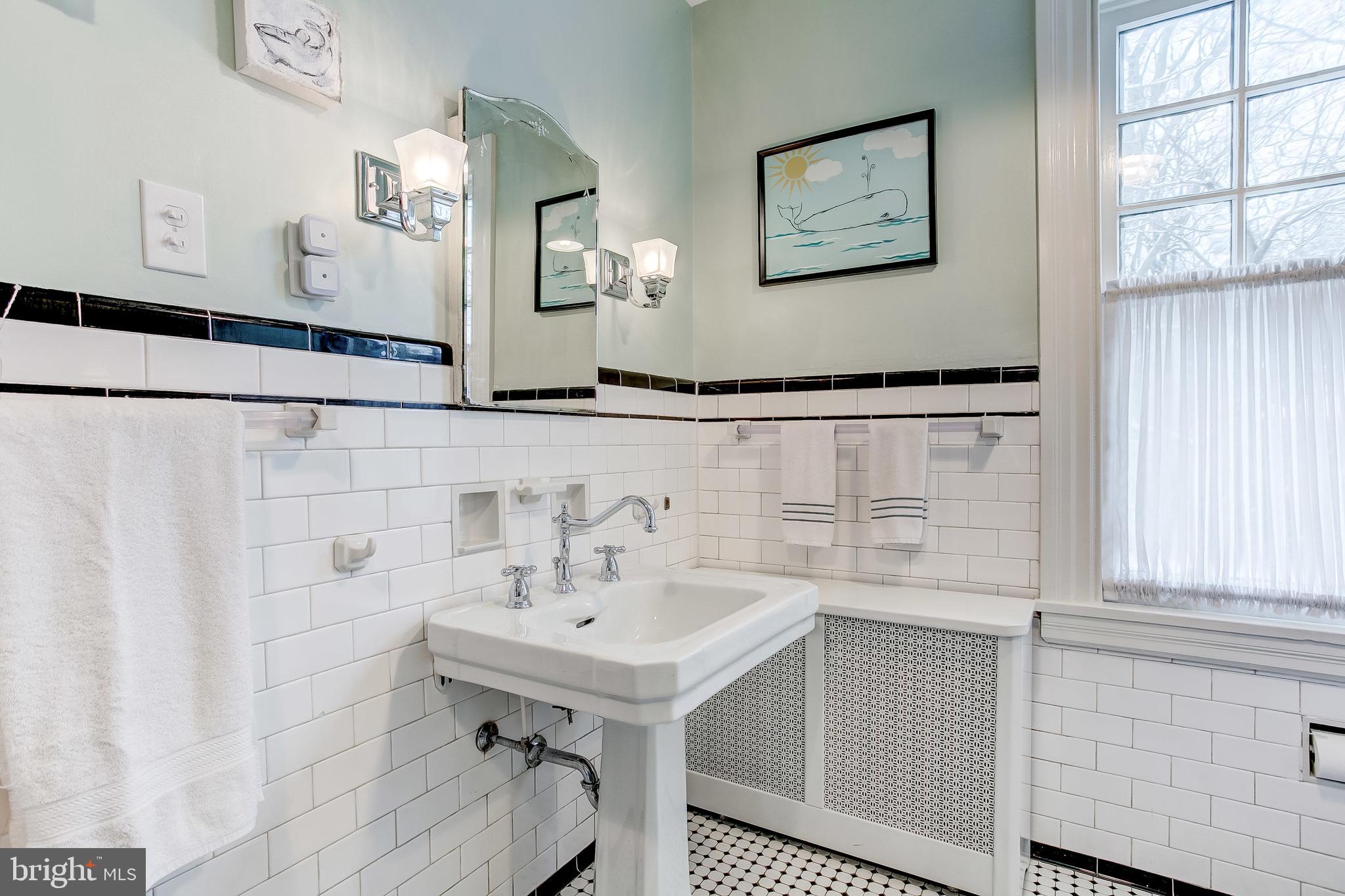 MOUNT WASHINGTON - Residential