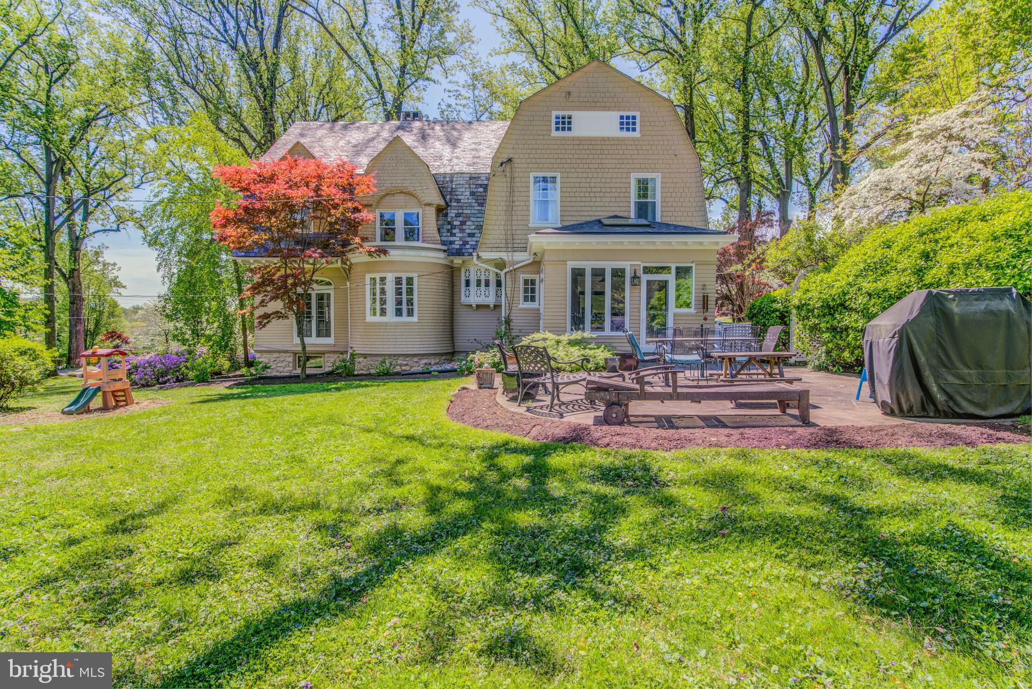 MOUNT WASHINGTON - Residential