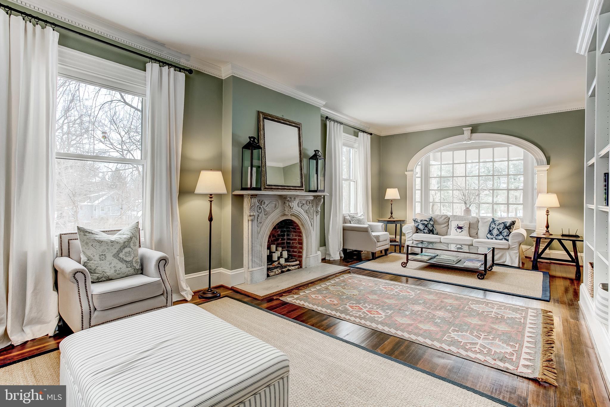 MOUNT WASHINGTON - Residential