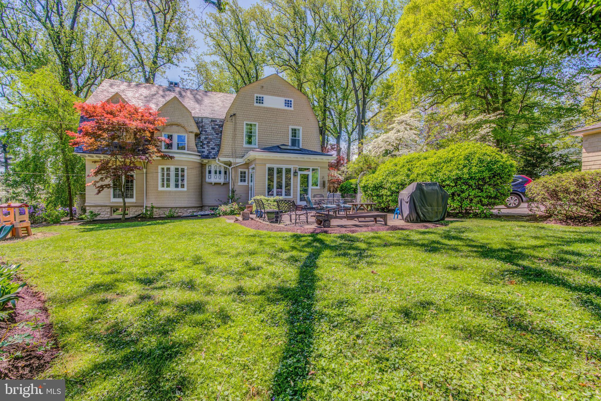 MOUNT WASHINGTON - Residential