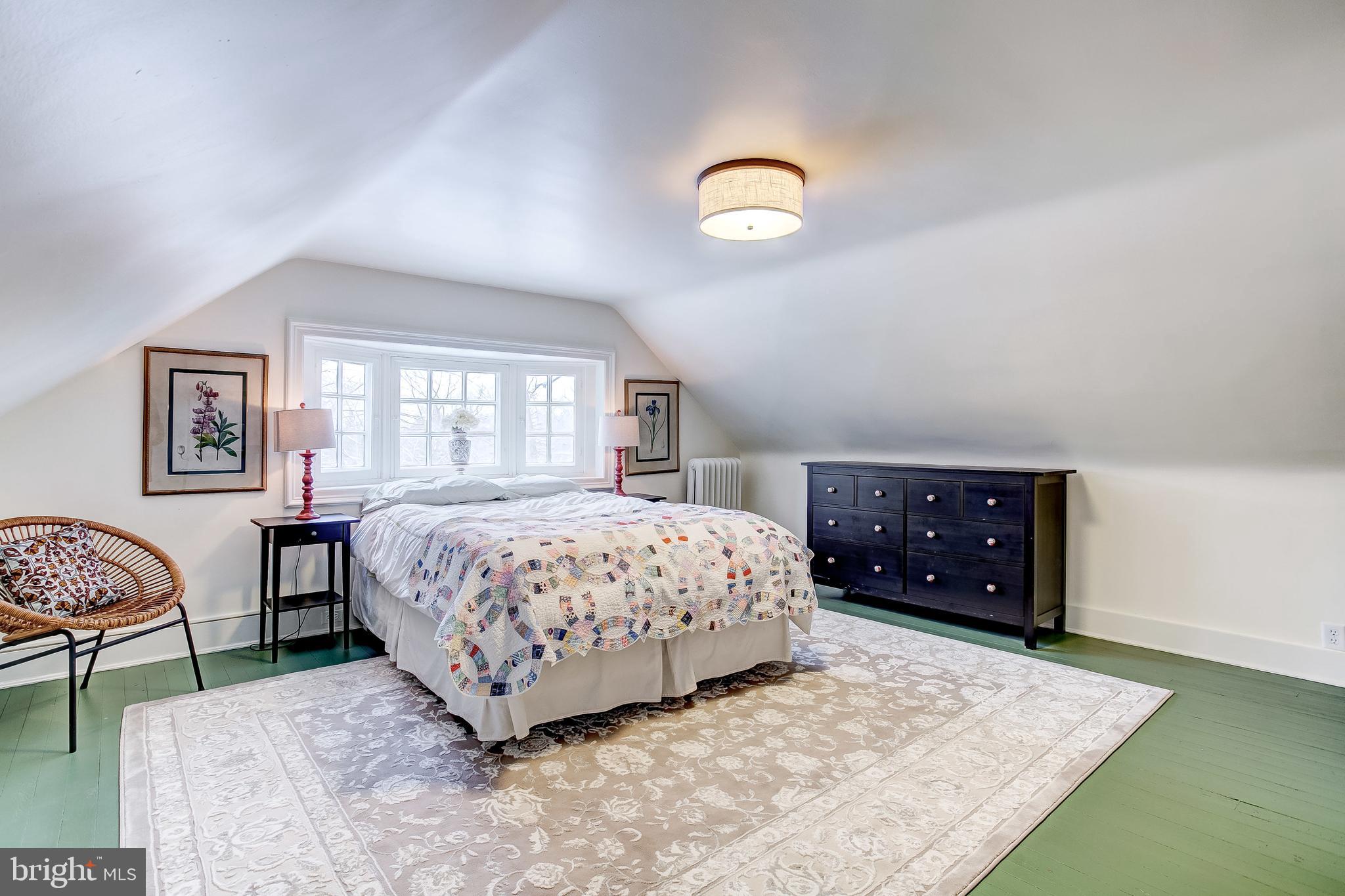 MOUNT WASHINGTON - Residential