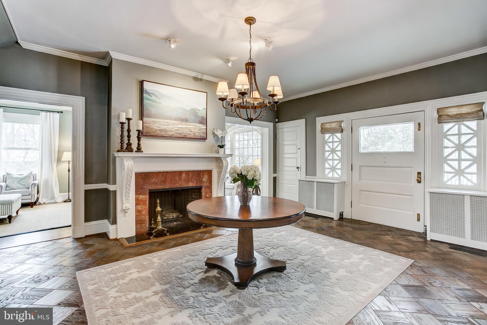 MOUNT WASHINGTON - Residential