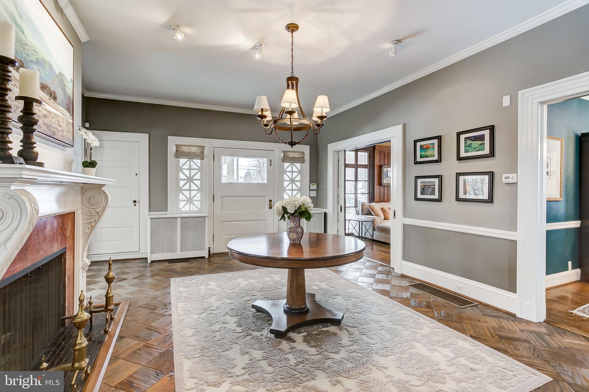 MOUNT WASHINGTON - Residential