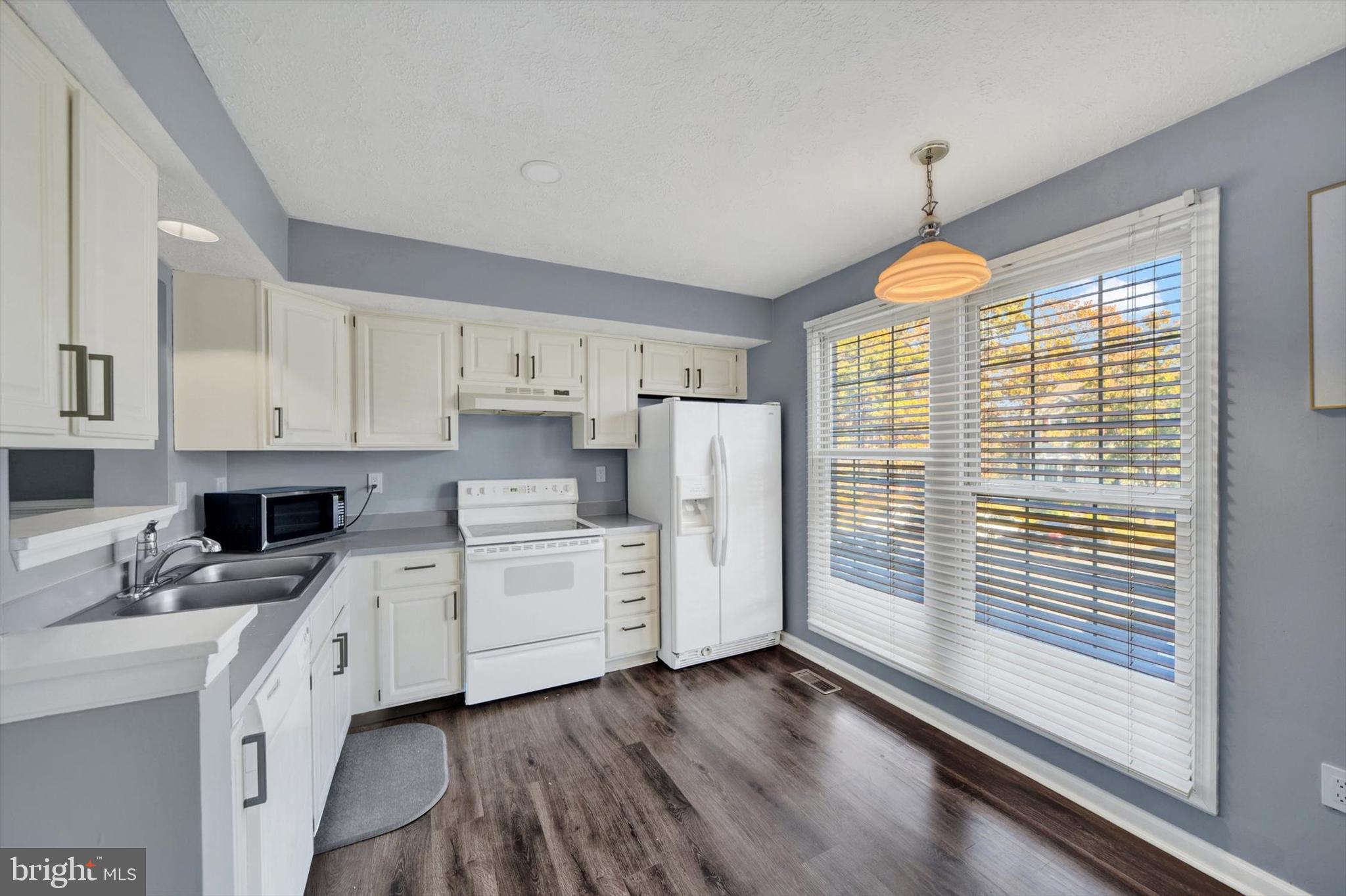 BRANTWOOD AT WHITEMARSH - Residential