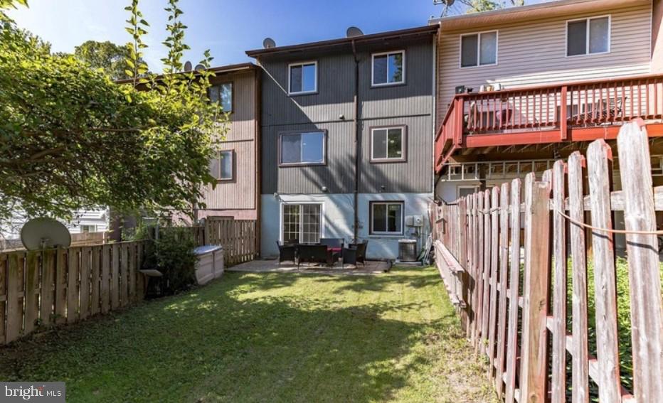 LAKE RIDGE - Residential Lease