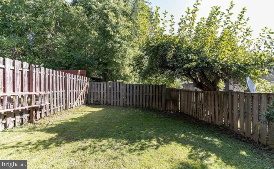 LAKE RIDGE - Residential Lease