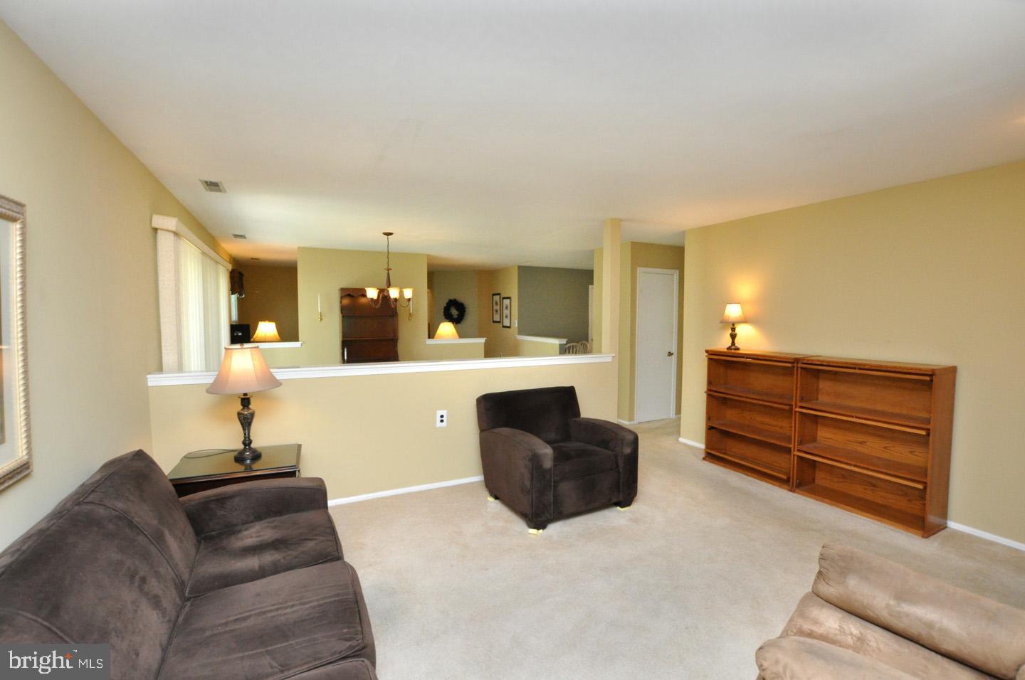 8 RAVEN COURT