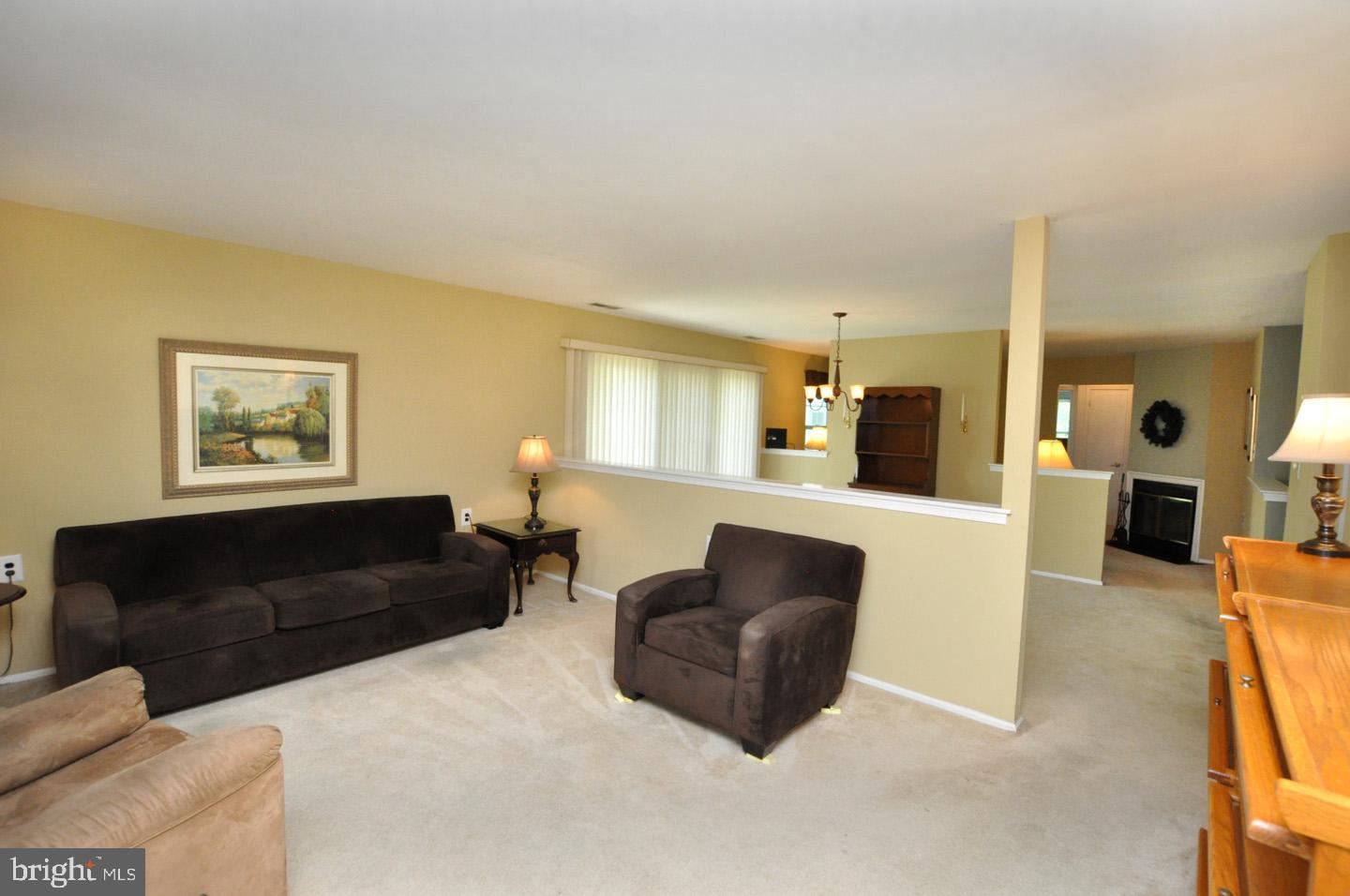 8 RAVEN COURT