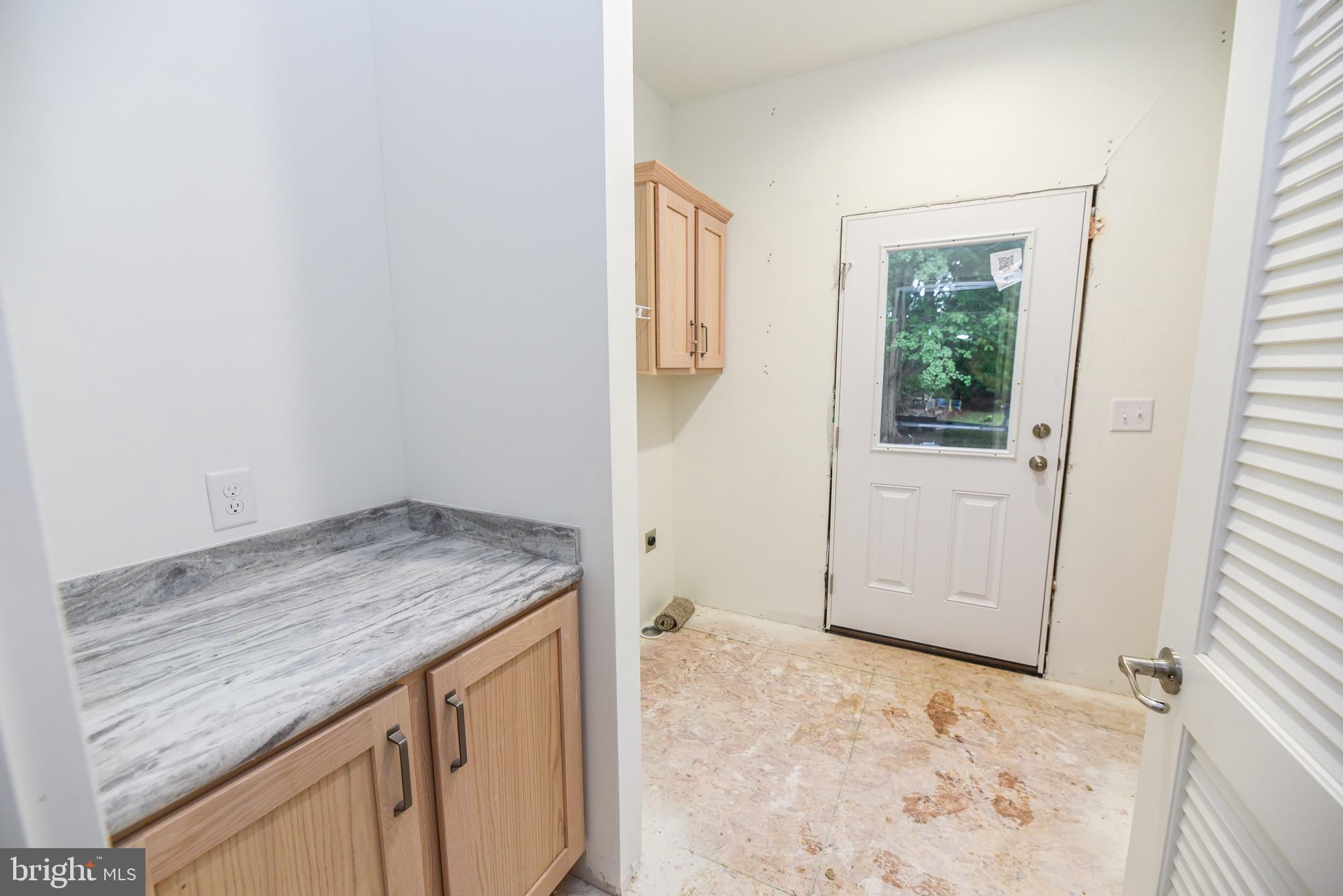 25694 CRAB ALLEY E 1091