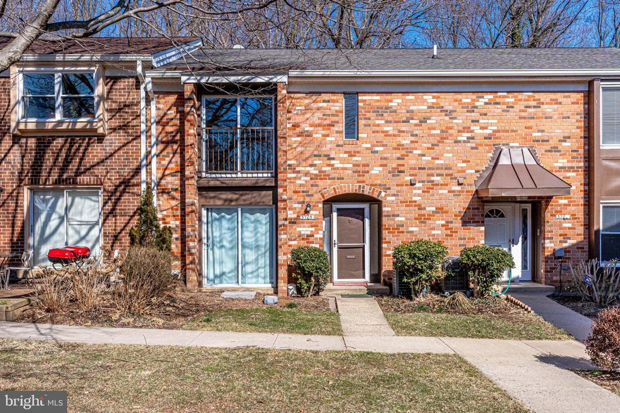 3BR, 2.5BA 2 level brick townhouse in sought after Fairfax Plaza. Living/dining room will accommodate large family gatherings. Efficiently designed kitchen with everything a cook could want. Breakfast nook will host mealtime to homework. Laundry located off kitchen. Upstairs, primary bedroom with ceiling fan, three closets, private bath and access to Juliet balcony. Secondary bedrooms with plenty of space for sleep, storage or play. Lots of closet space helps to keep things handy but out of sight. Full hall bath helps to eliminate early morning traffic jams.  Conveniently located to major traffic routes, shops and restaurants. Short drive to Vienna Metro. No smoking or pets. Community amenities include water, sewer and community outdoor pool.