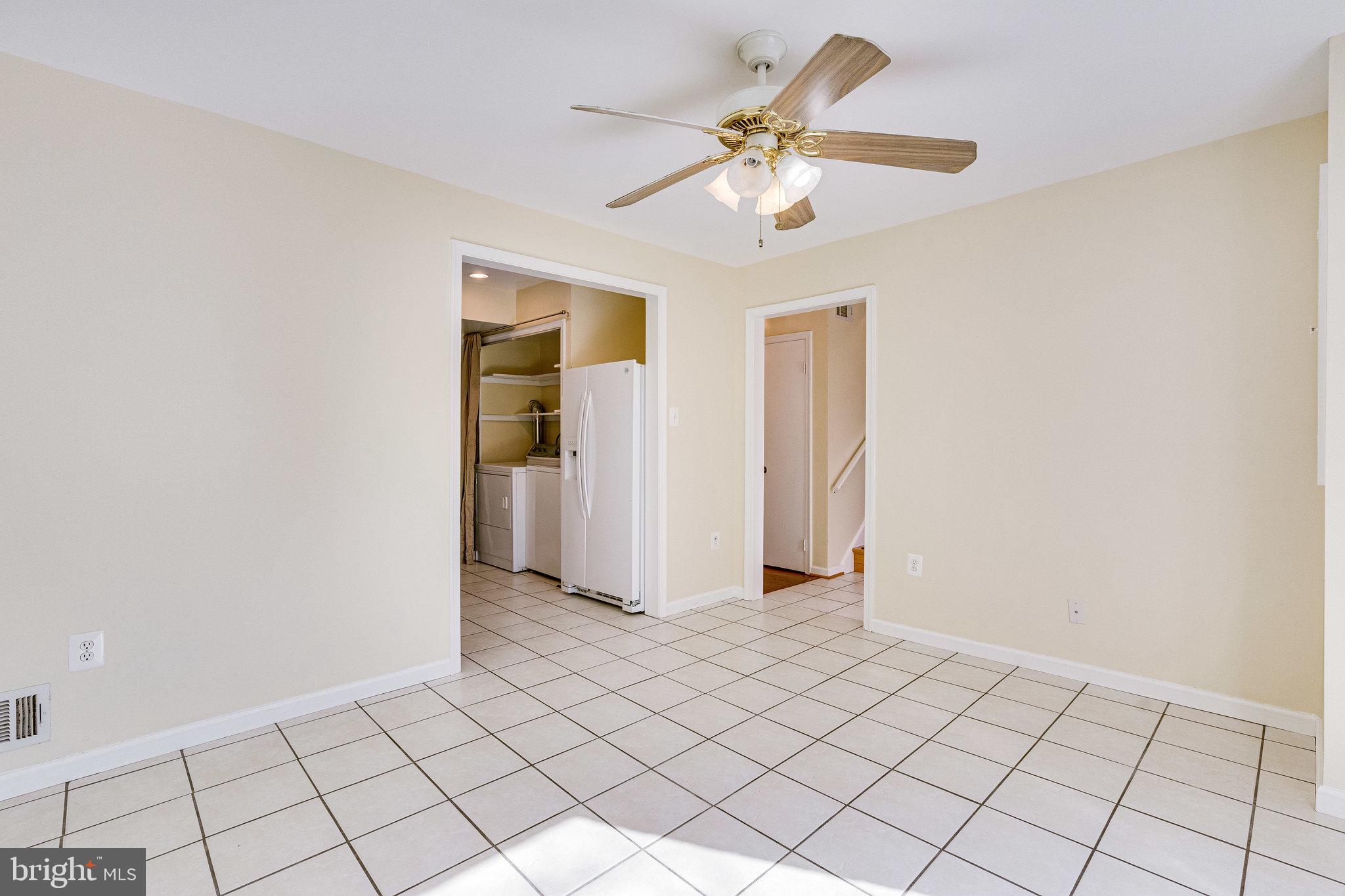 FAIRFAX PLAZA TOWNHOUSES - Residential Lease