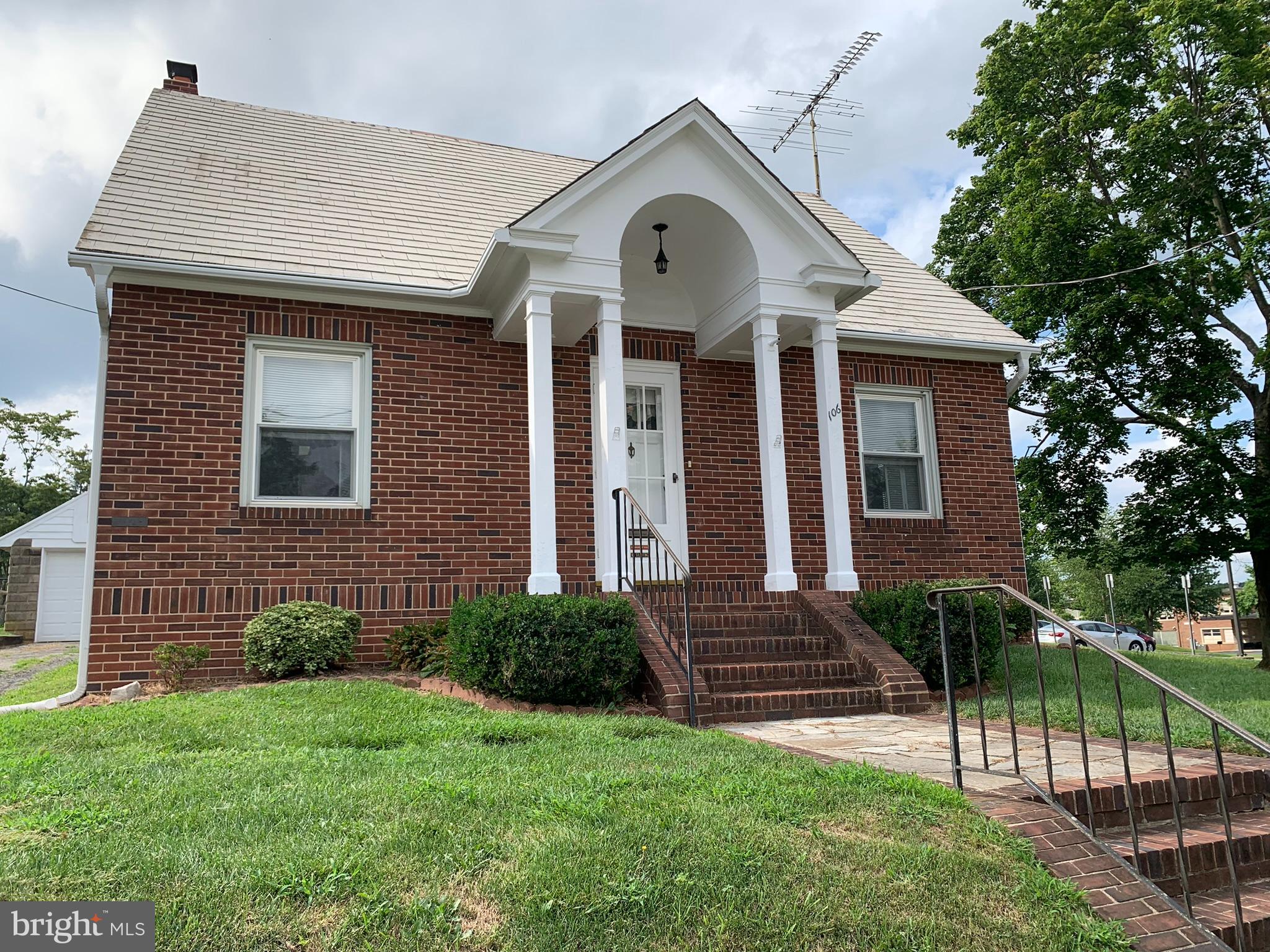 NONE AVAILABLE - Residential Lease