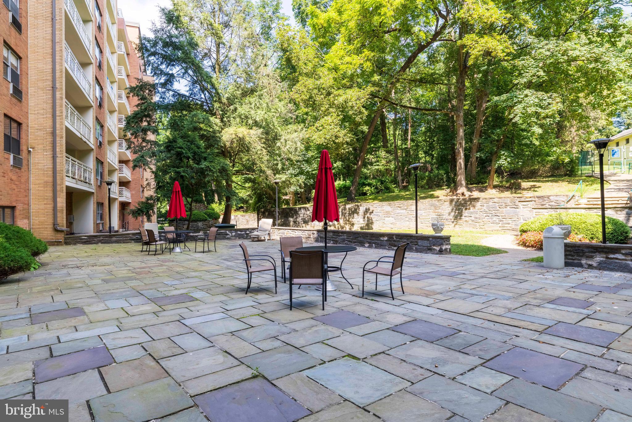 ELKINS PARK HOUSE - Residential