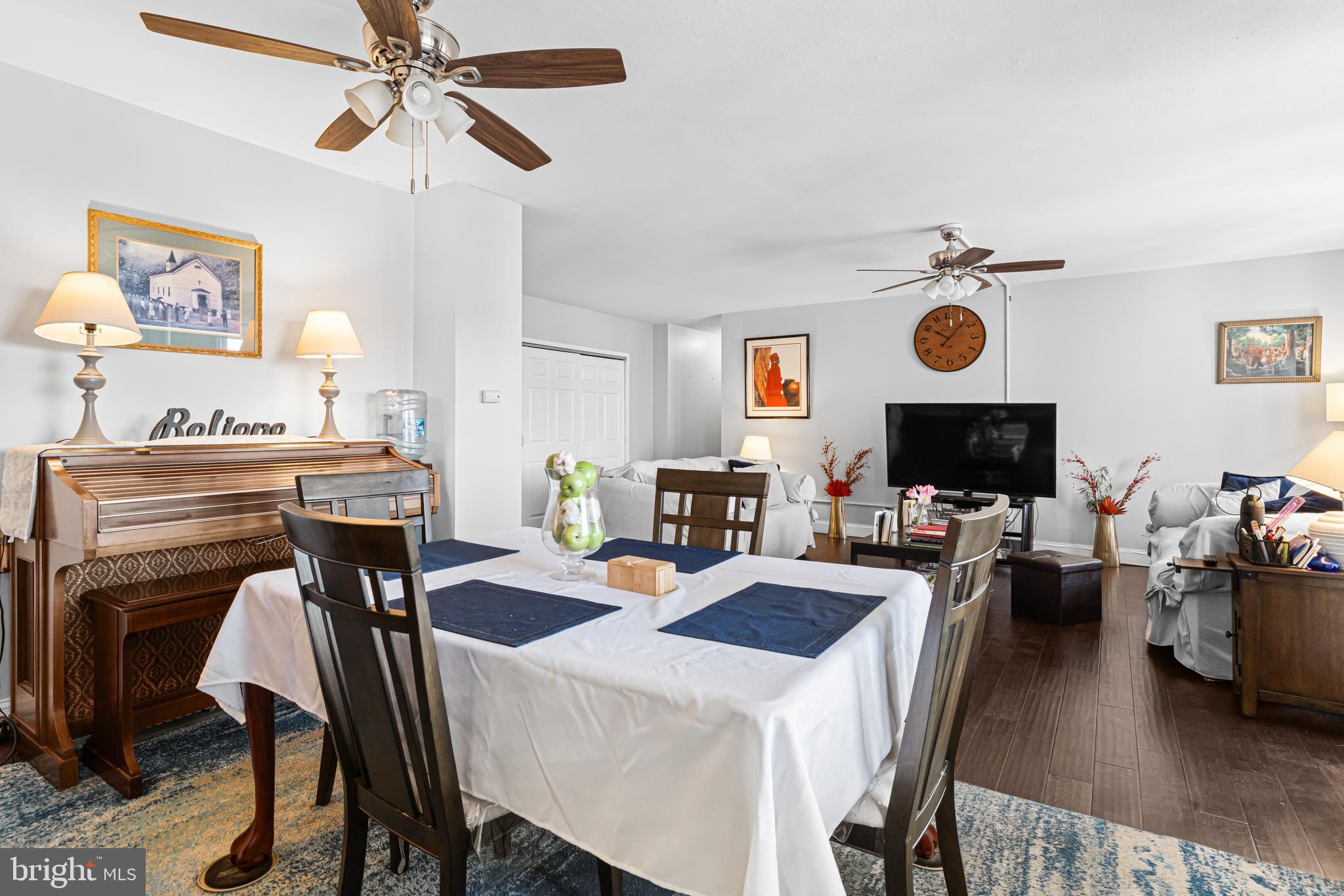 ELKINS PARK HOUSE - Residential