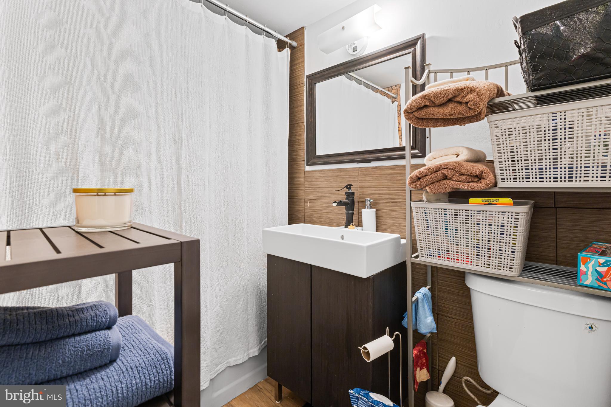 ELKINS PARK HOUSE - Residential