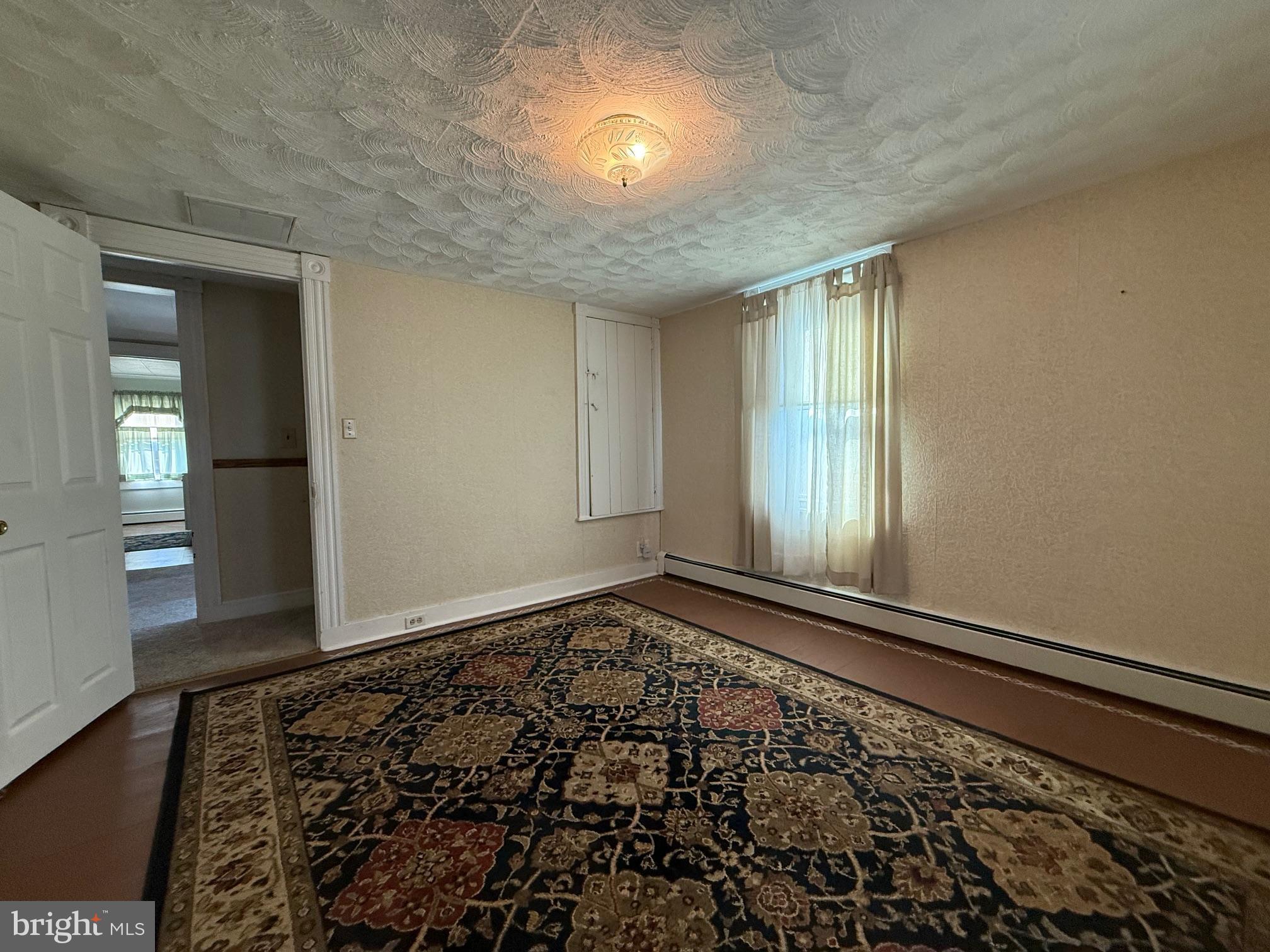 ROSEDALE - Residential