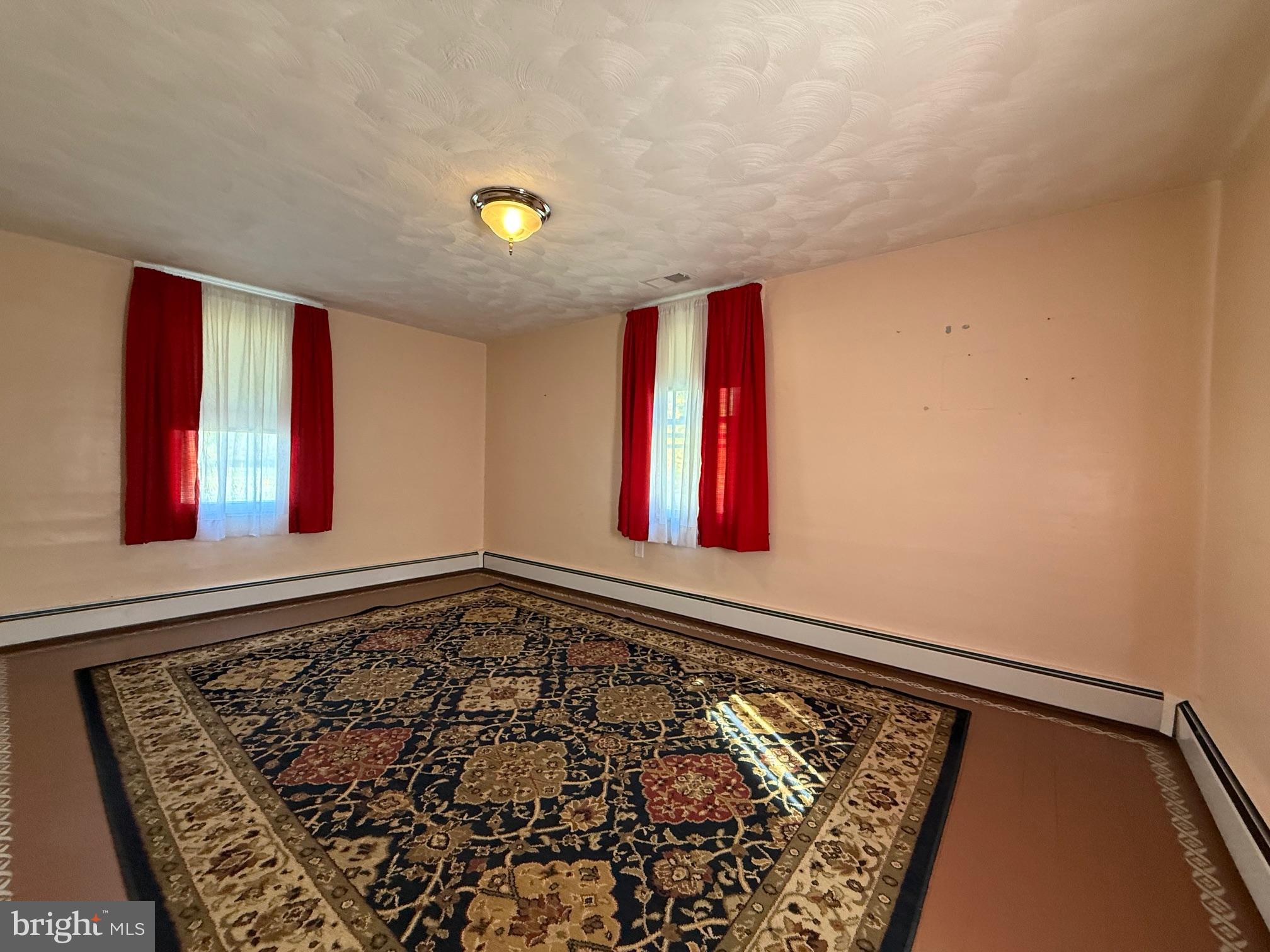 ROSEDALE - Residential