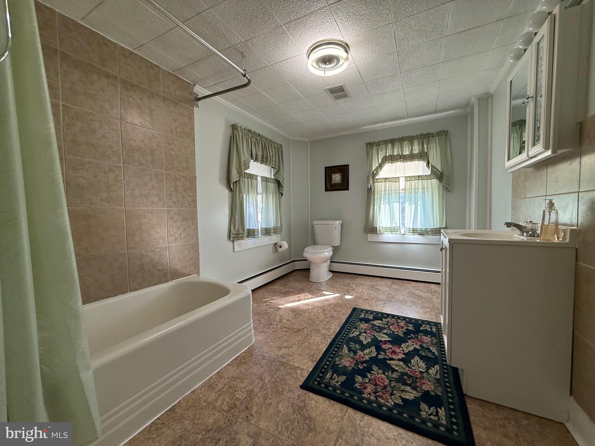 ROSEDALE - Residential