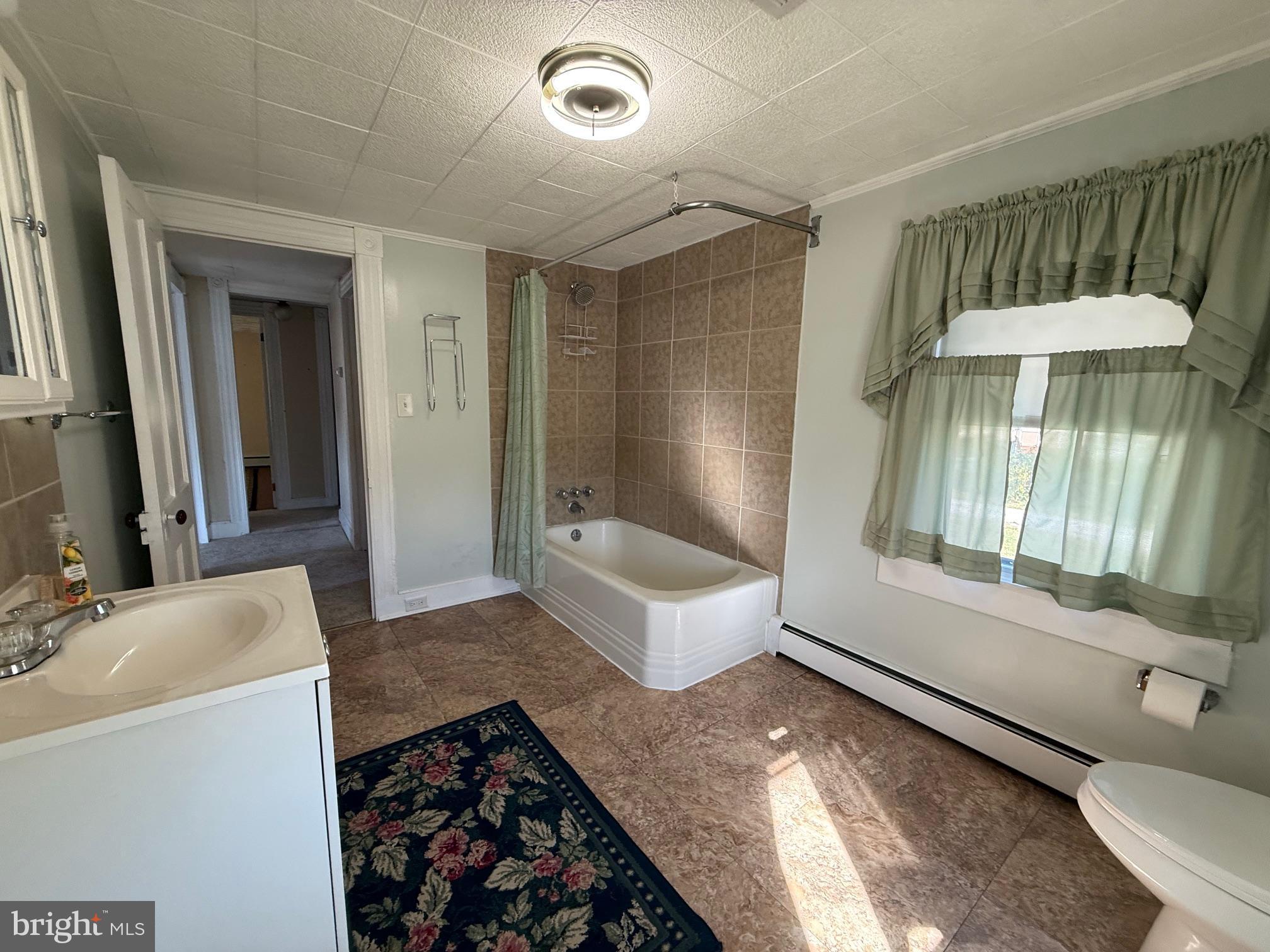 ROSEDALE - Residential