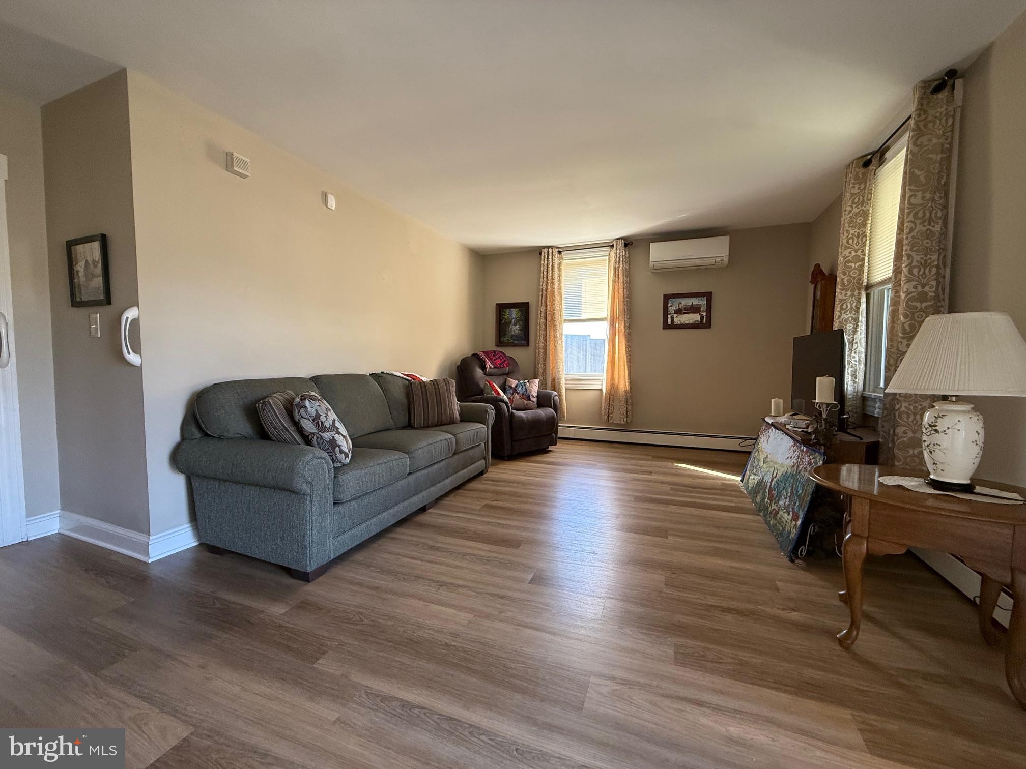 ROSEDALE - Residential