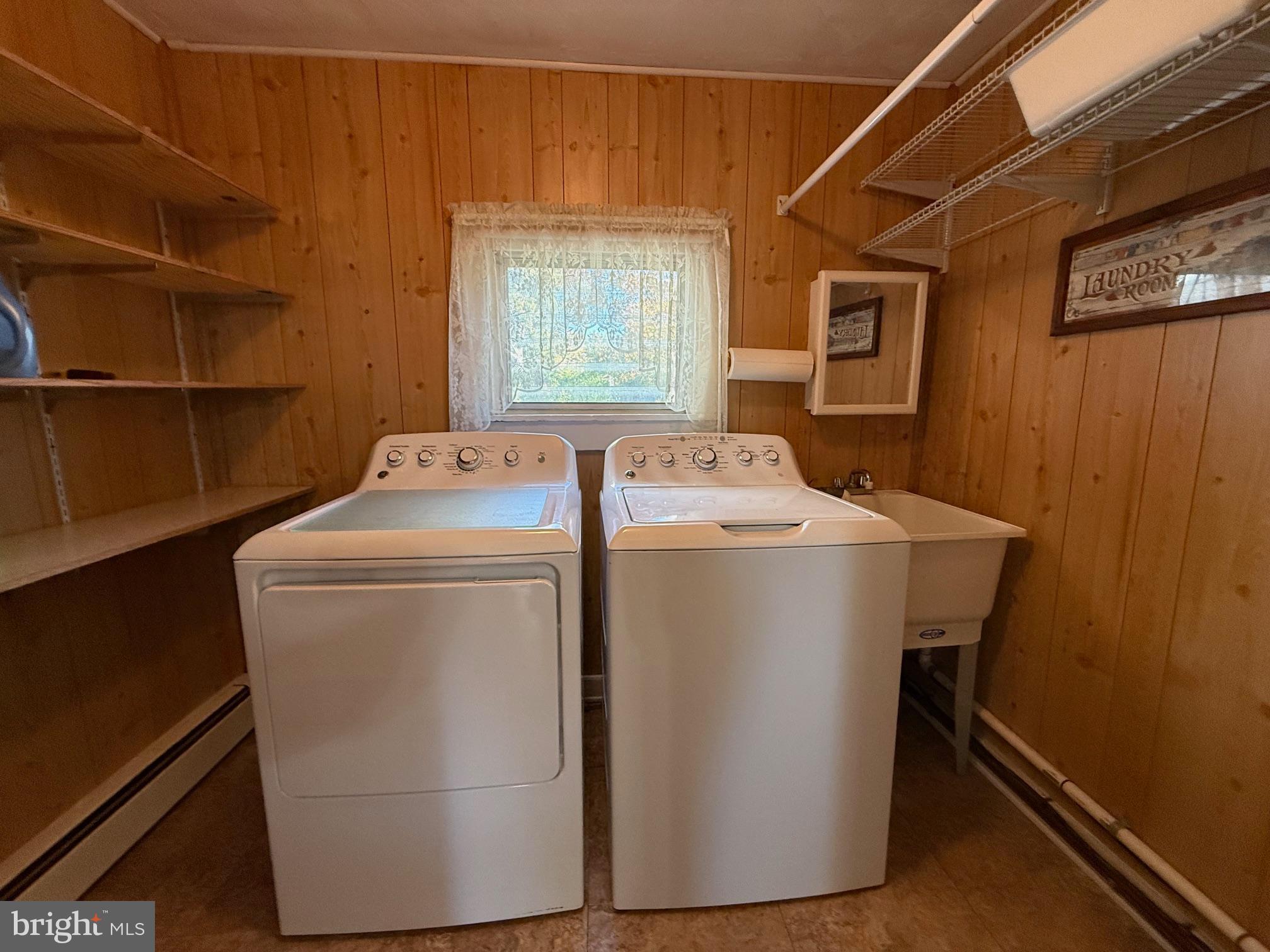 ROSEDALE - Residential