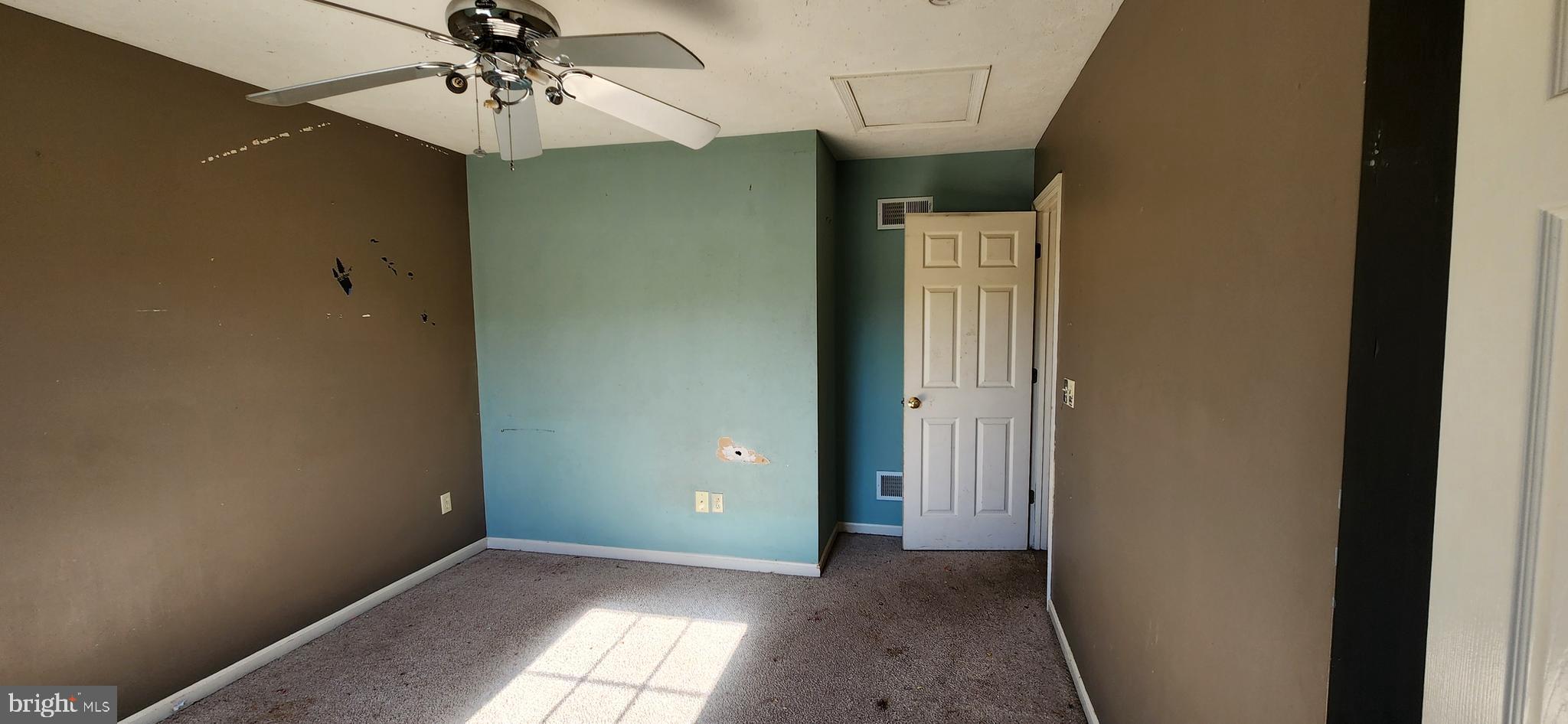 ASBURY POINTE - Residential