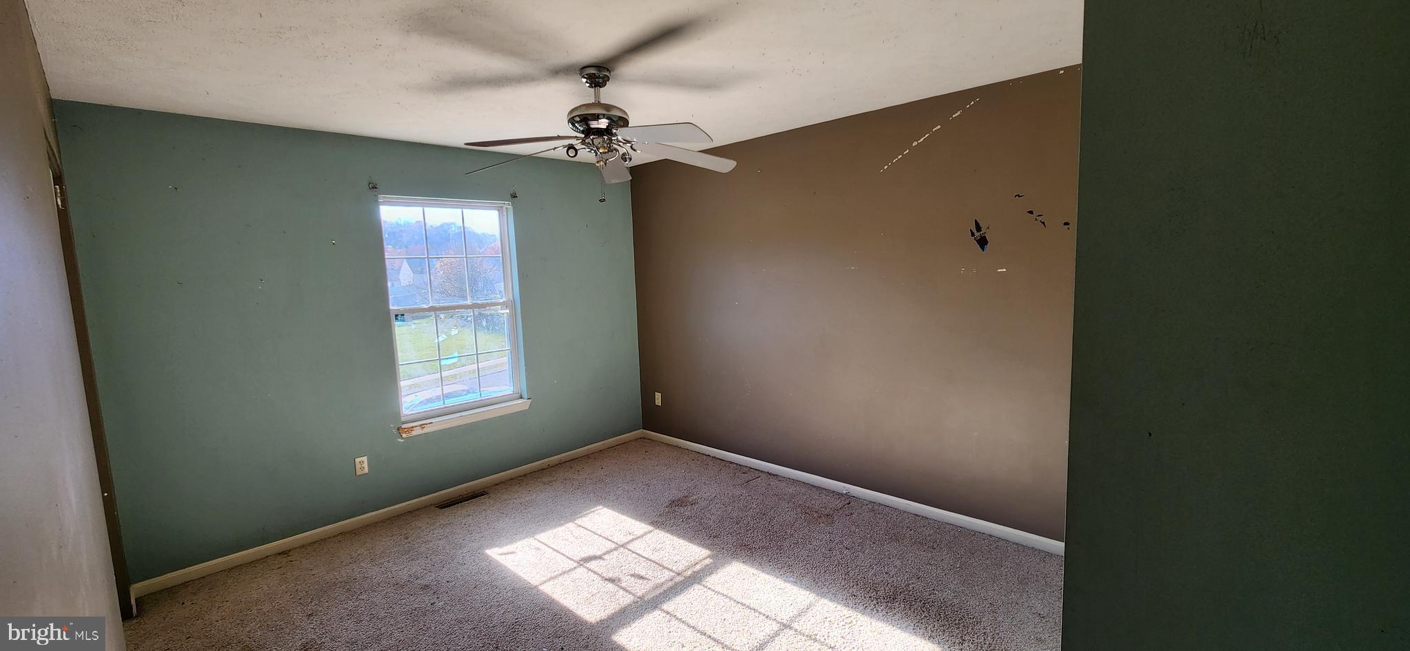 ASBURY POINTE - Residential