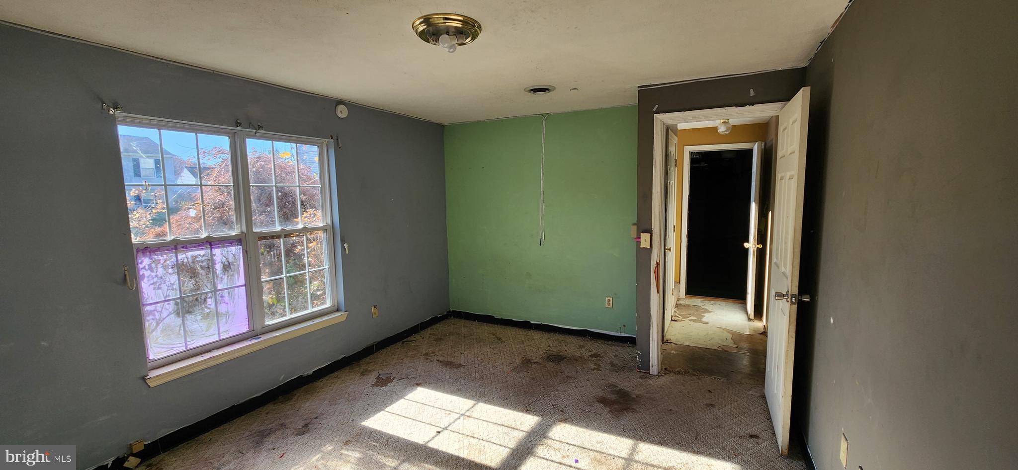 ASBURY POINTE - Residential