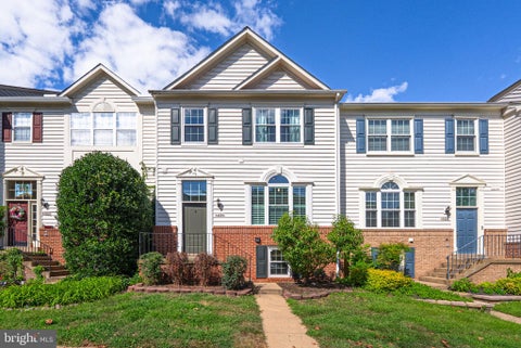 Photo of 44894 Point Bay Terrace, ASHBURN, VA 20147 (MLS # VALO2133982)