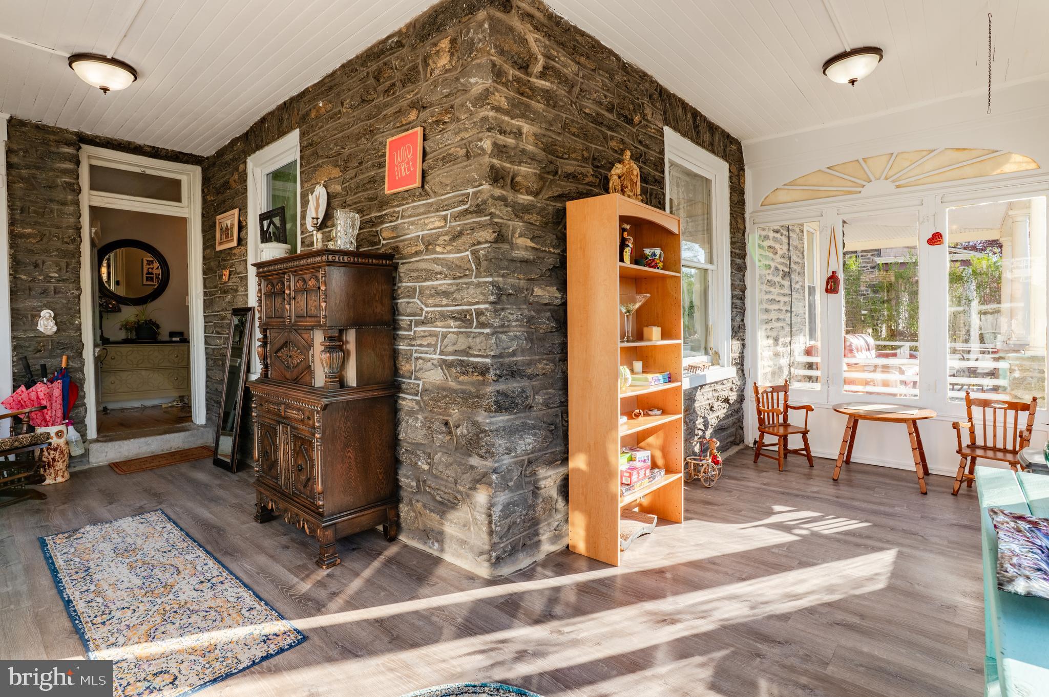 ELKINS PARK - Residential